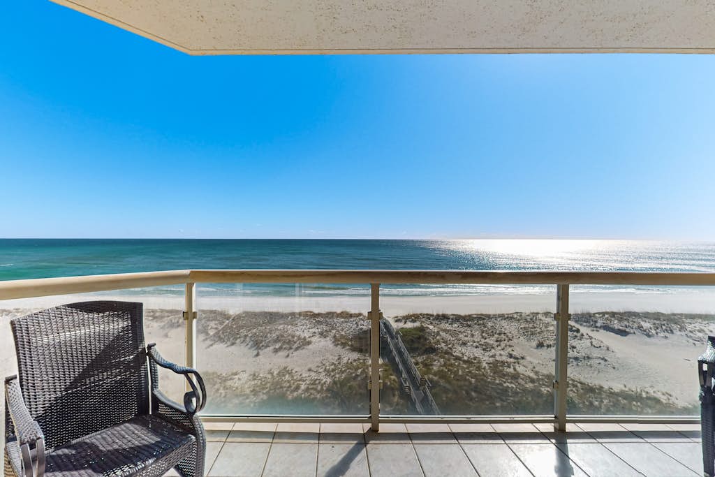 Gulf Front Condo with Onsite Pools, Fitness Center, Dry Sauna, and WiFi