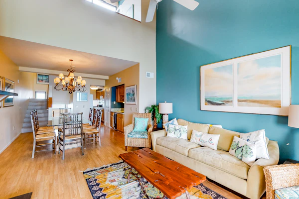 Inviting condo with bay & ocean views, & pool - steps to the beach