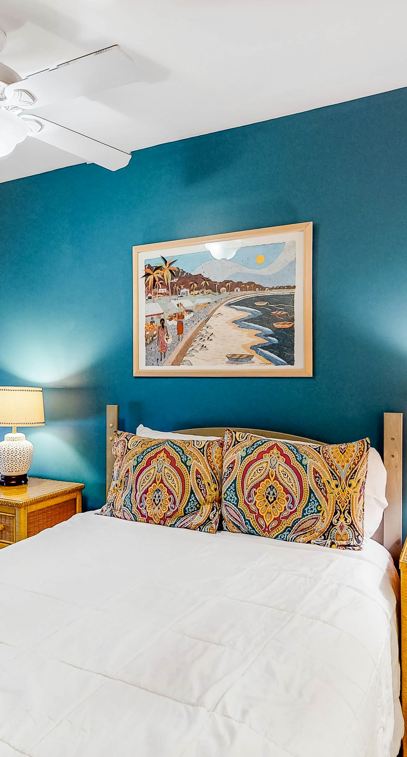 Inviting condo with bay & ocean views, & pool - steps to the beach