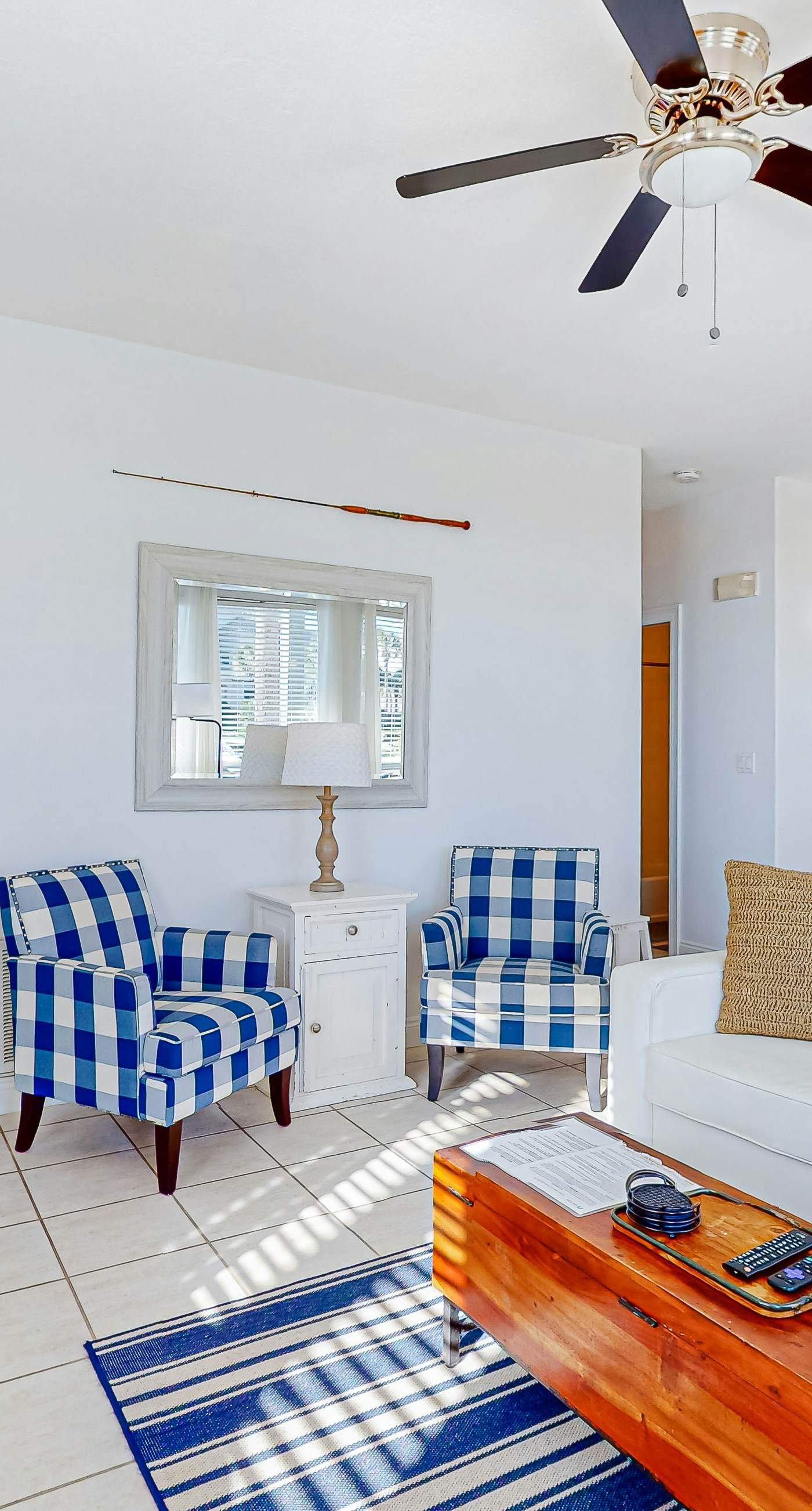 Beautiful lakefront condo with WiFi, beach views, & pool