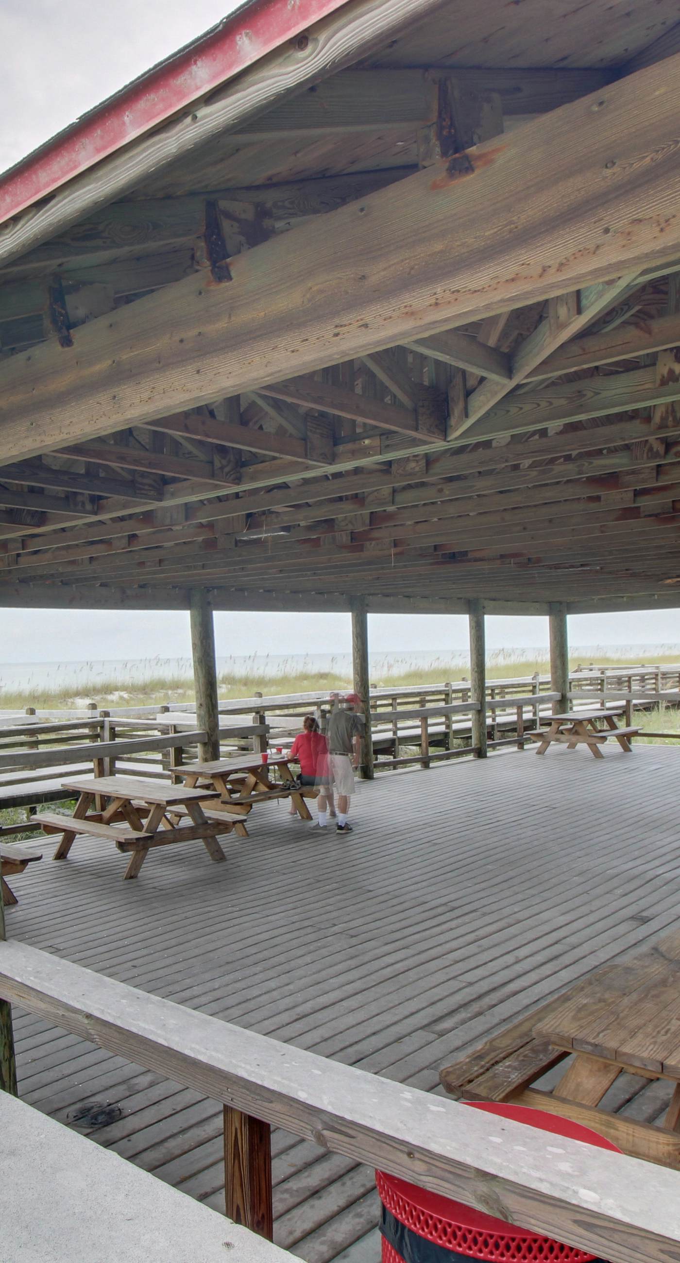 Beautiful lakefront condo with WiFi, beach views, & pool