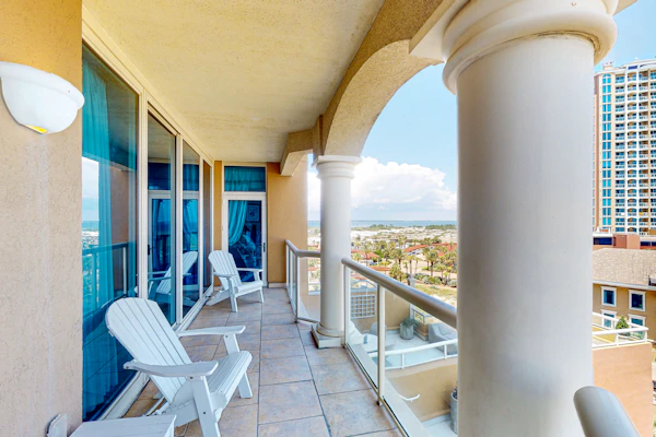 Gulf-view condo with pool, hot tub, beach access, tennis, balcony, AC, & W/D