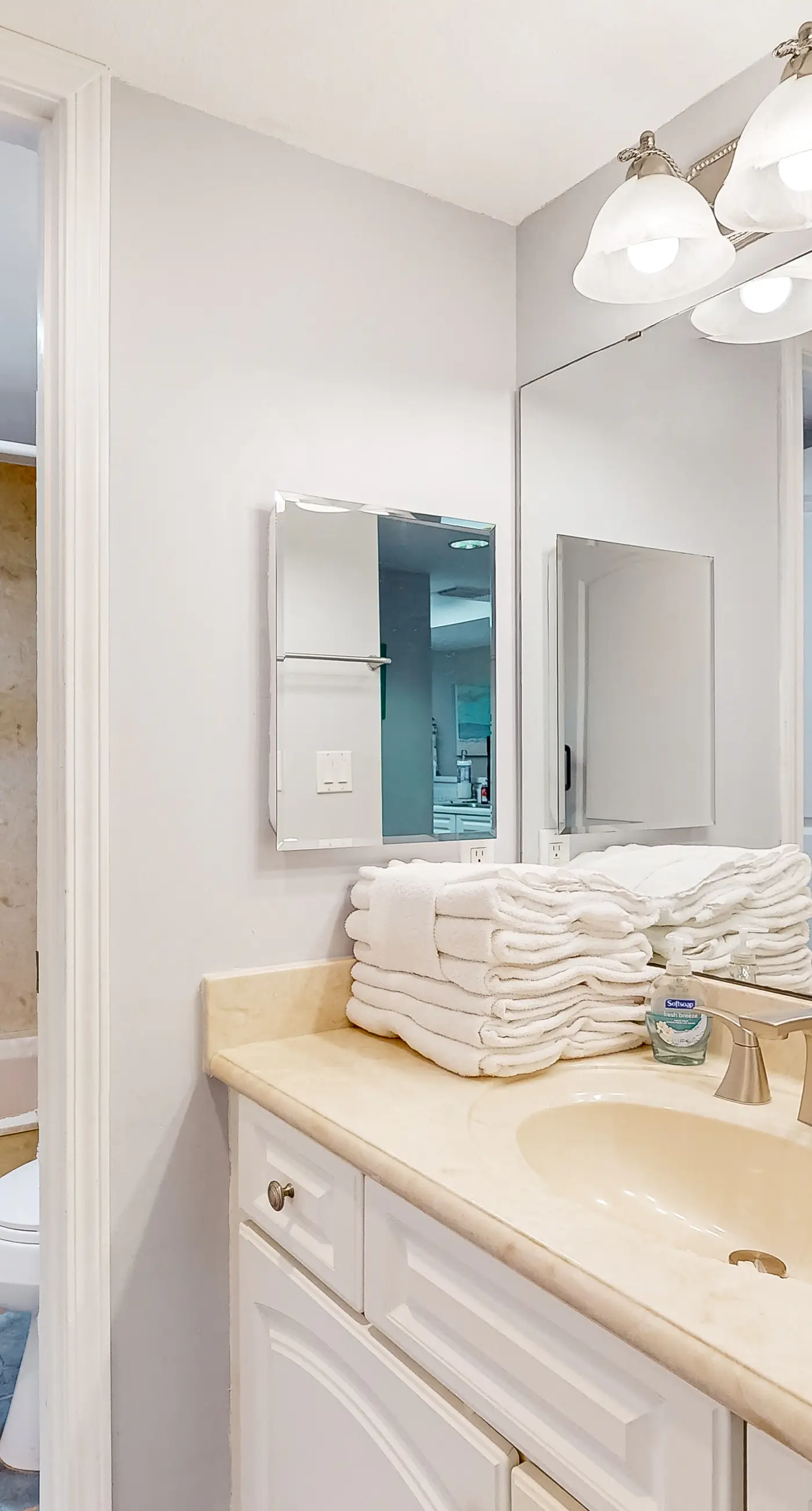 Regency Towers W 101