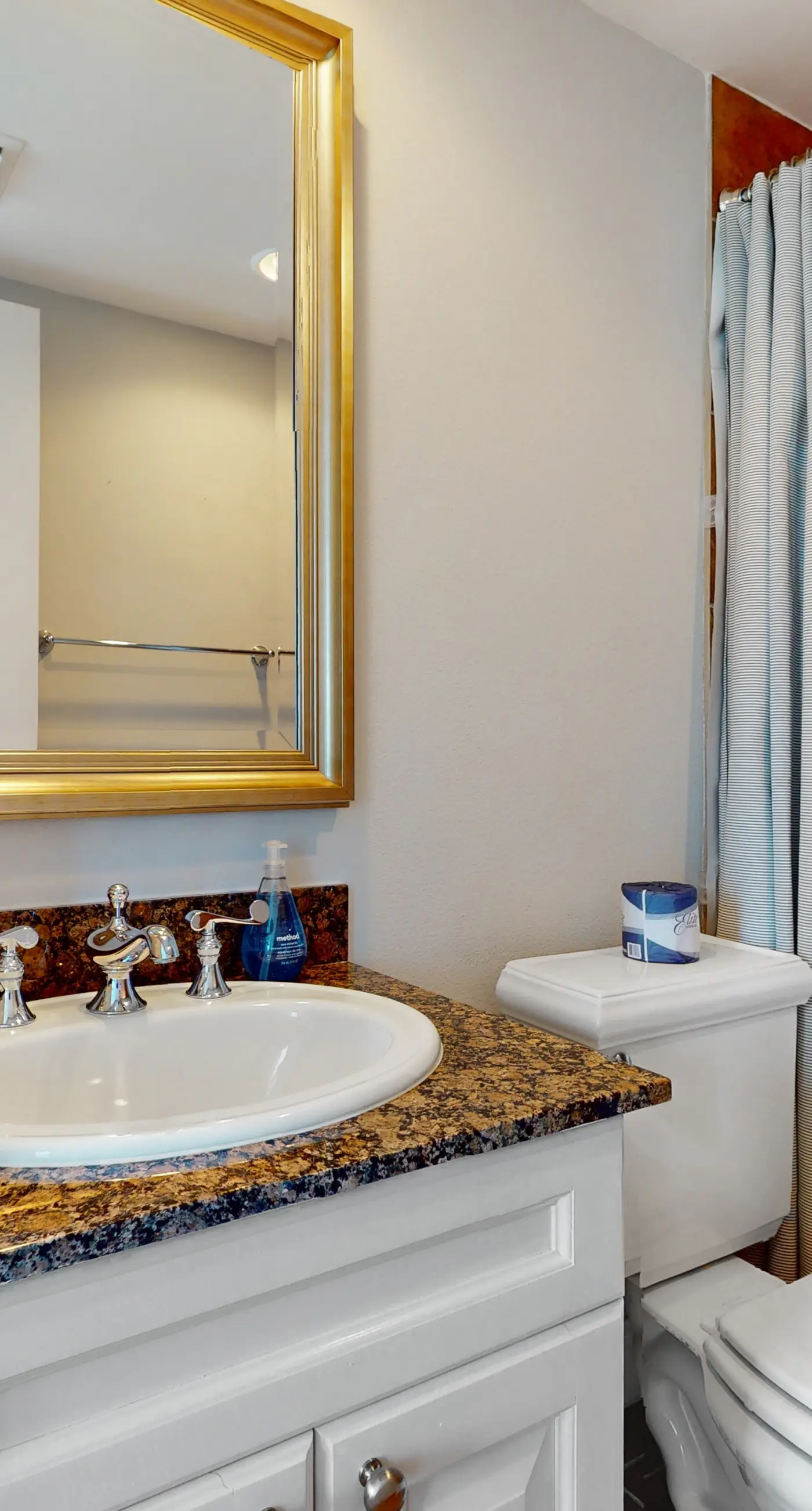 Gulf-view condo with pool, hot tub, beach access, tennis, balcony, AC, & W/D
