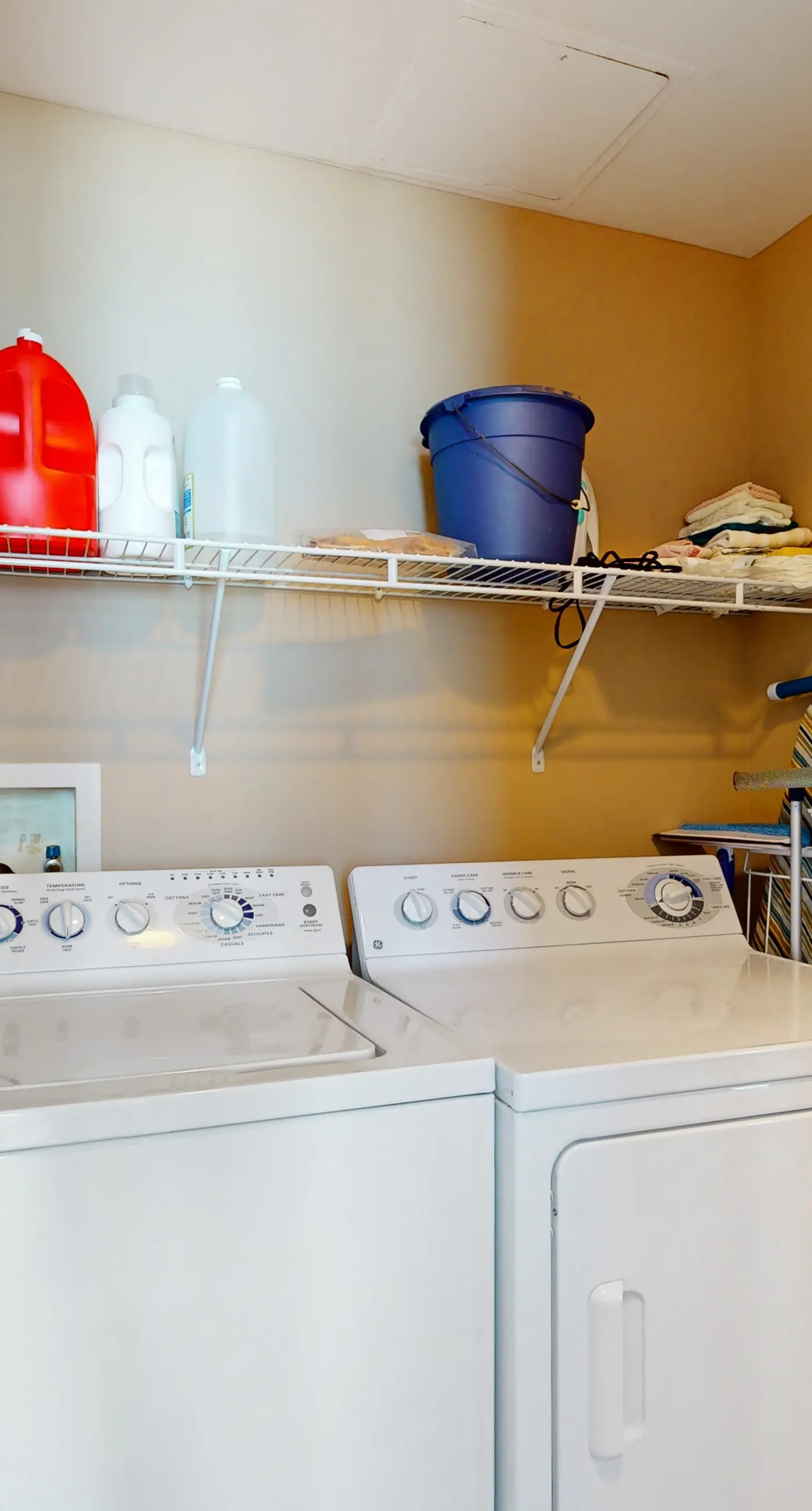 Gulf-view condo with pool, hot tub, beach access, tennis, balcony, AC, & W/D