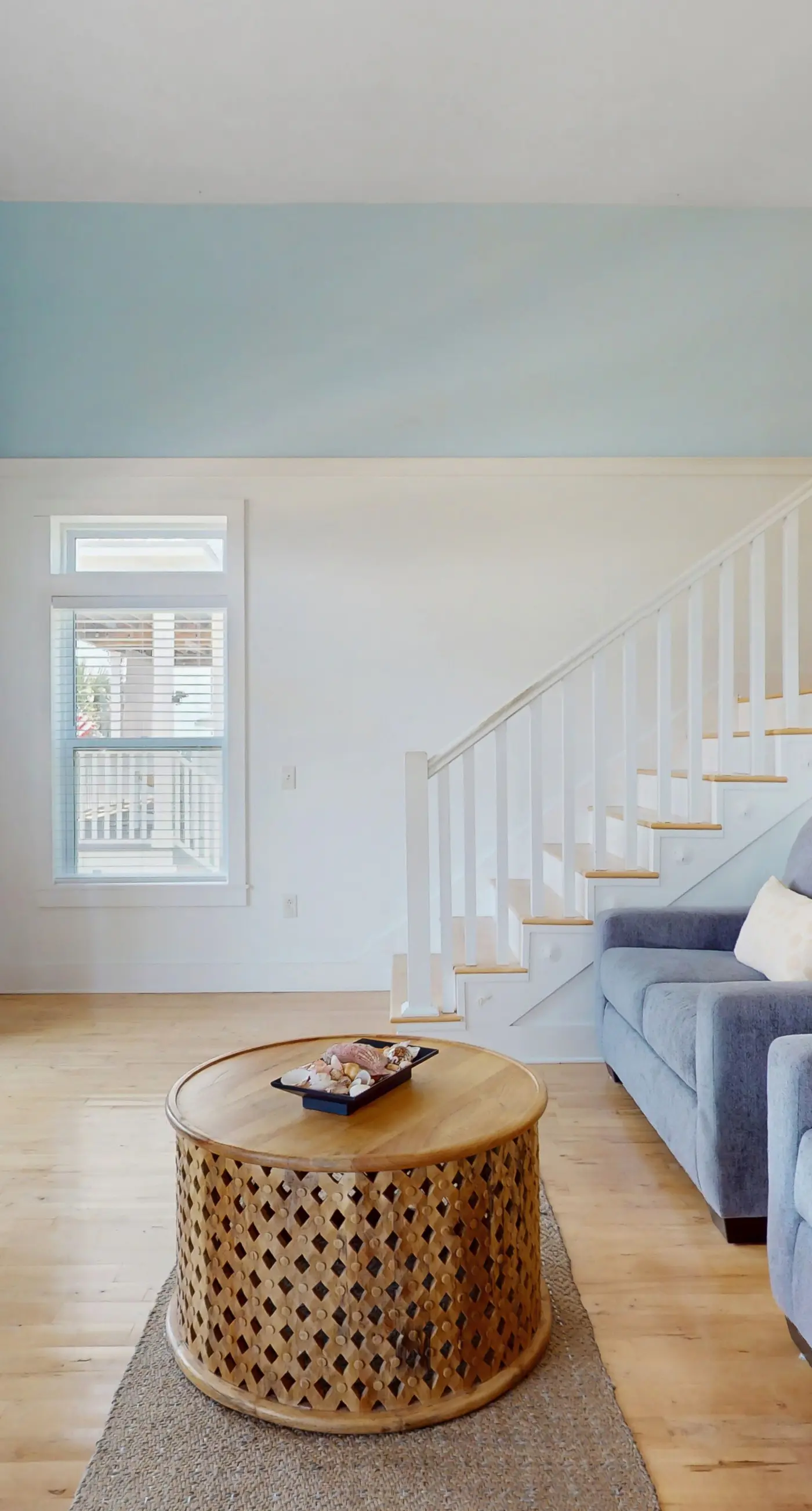 Spacious home with  shared pool, large kitchen and close to beach