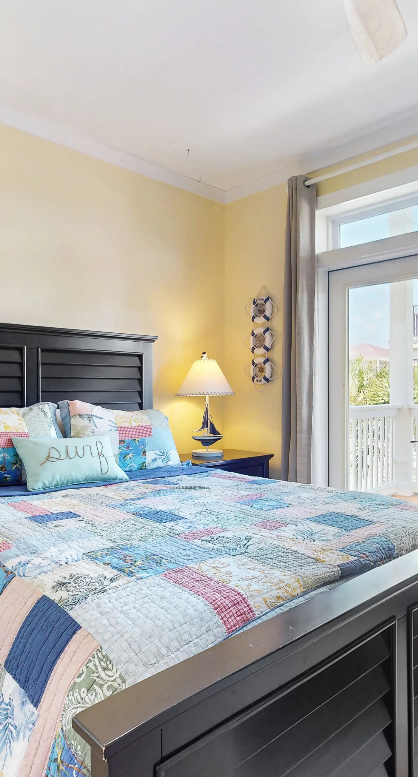 Spacious home with  shared pool, large kitchen and close to beach