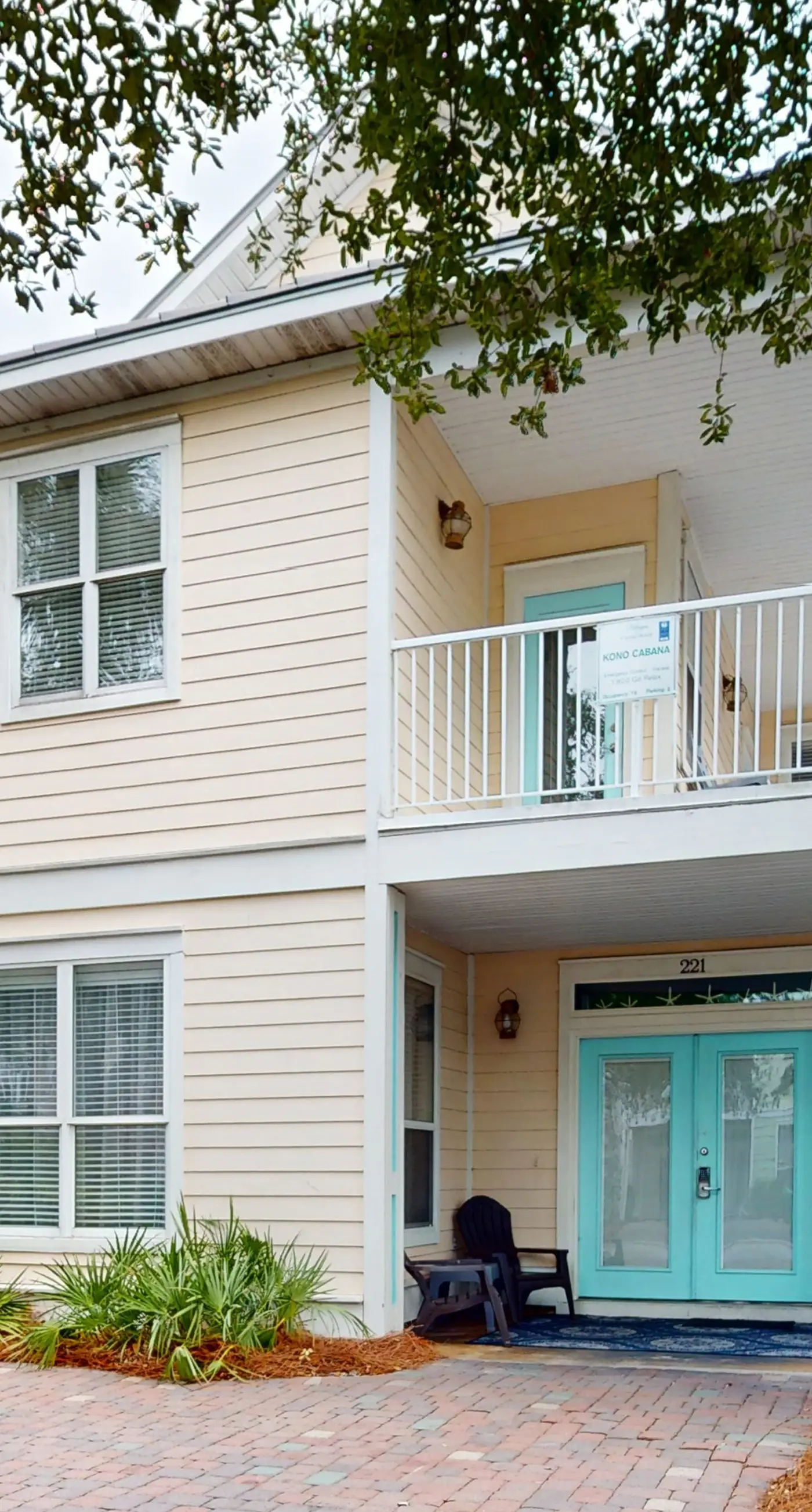 Large, Open Home, Shared Pool, Bike or Walk to the Gulf