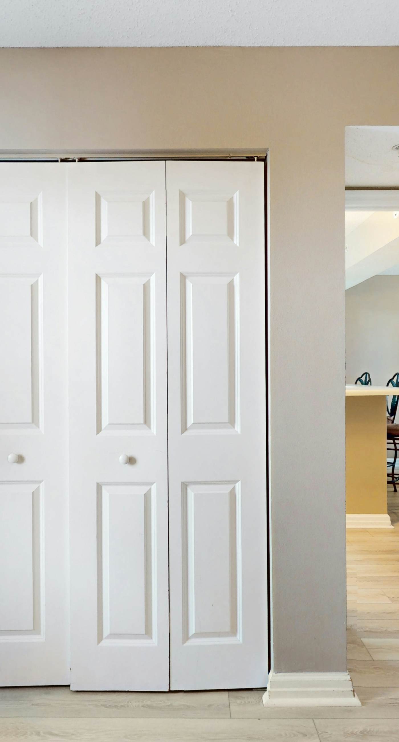 Beachfront with a heated pool & a spa