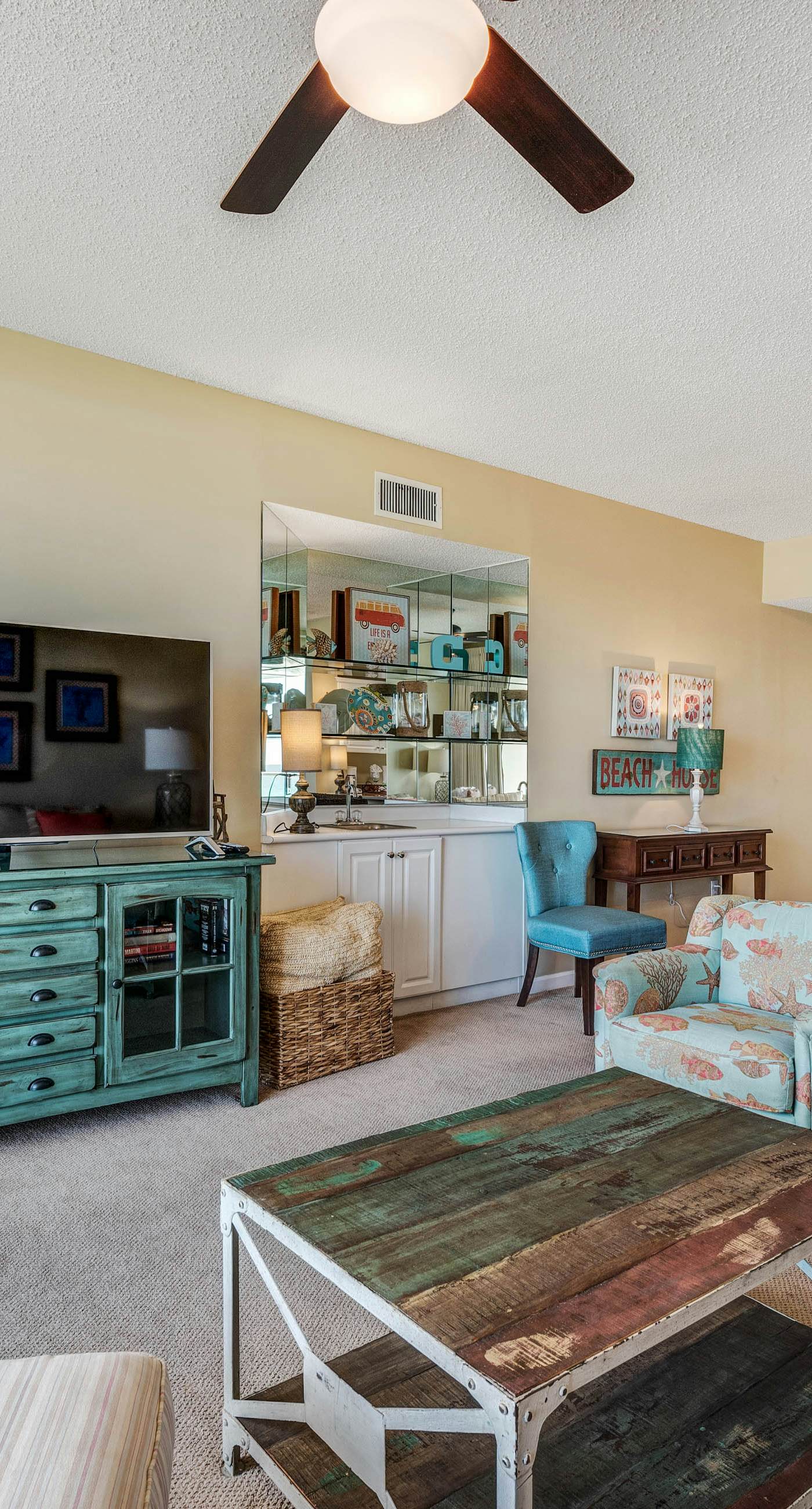 Stunning, waterfront home with Gulf views, pool & fitness room access