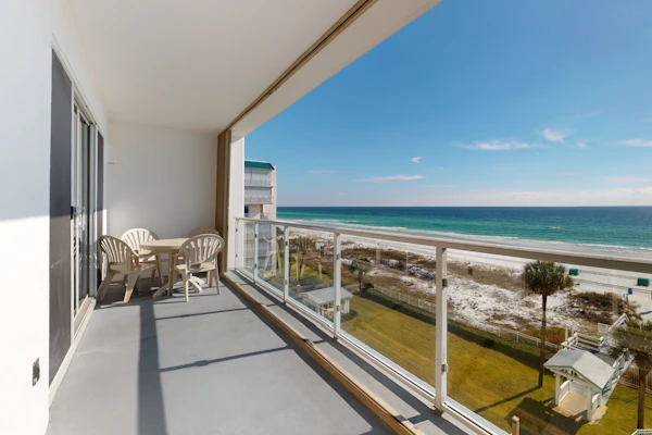 Sterling Sands 405