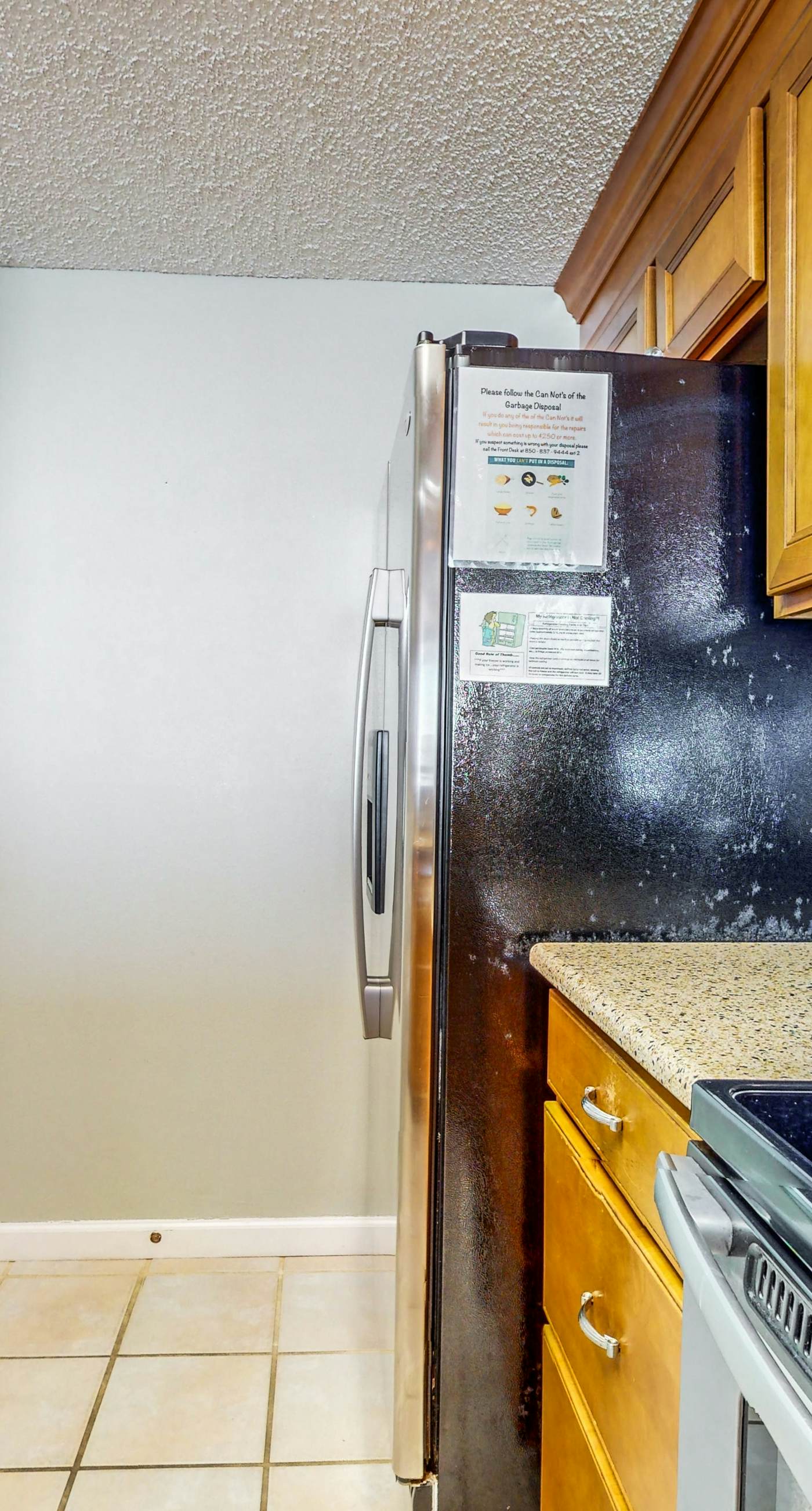 Relaxing, gulf-view condo with pool, fitness room & beach access