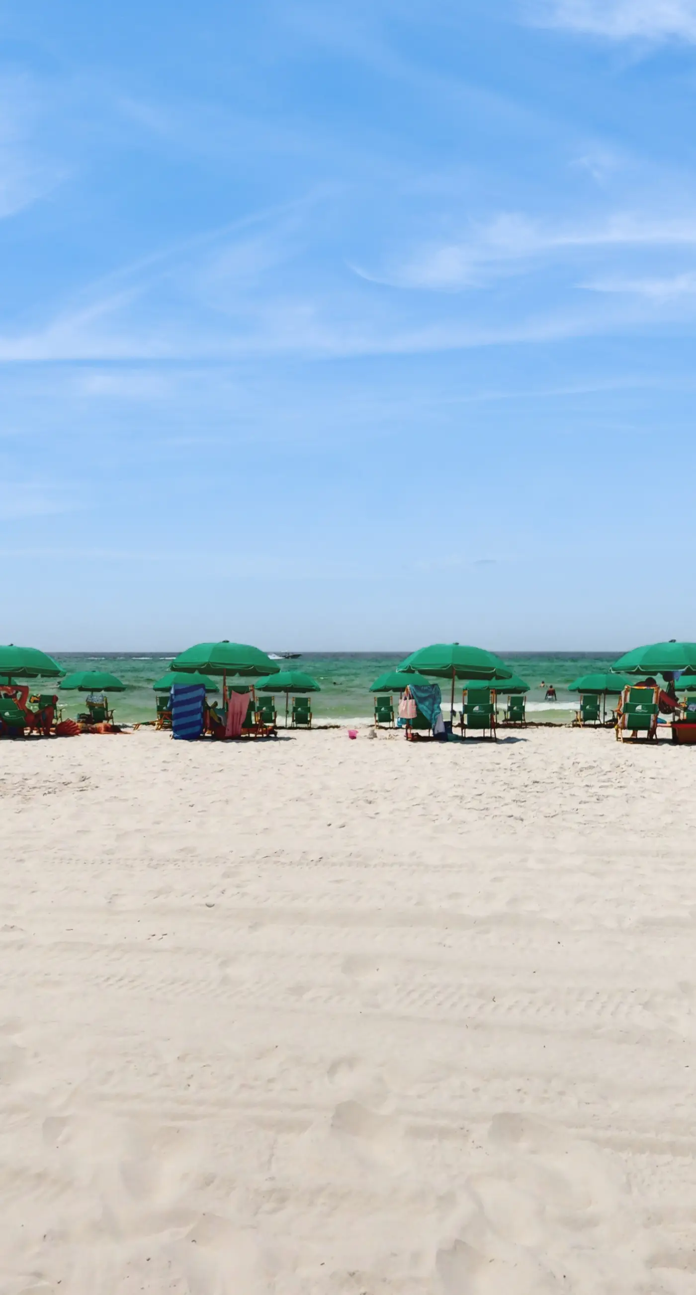 Pleasant, beachside home with Gulf view, pool & pool spa access