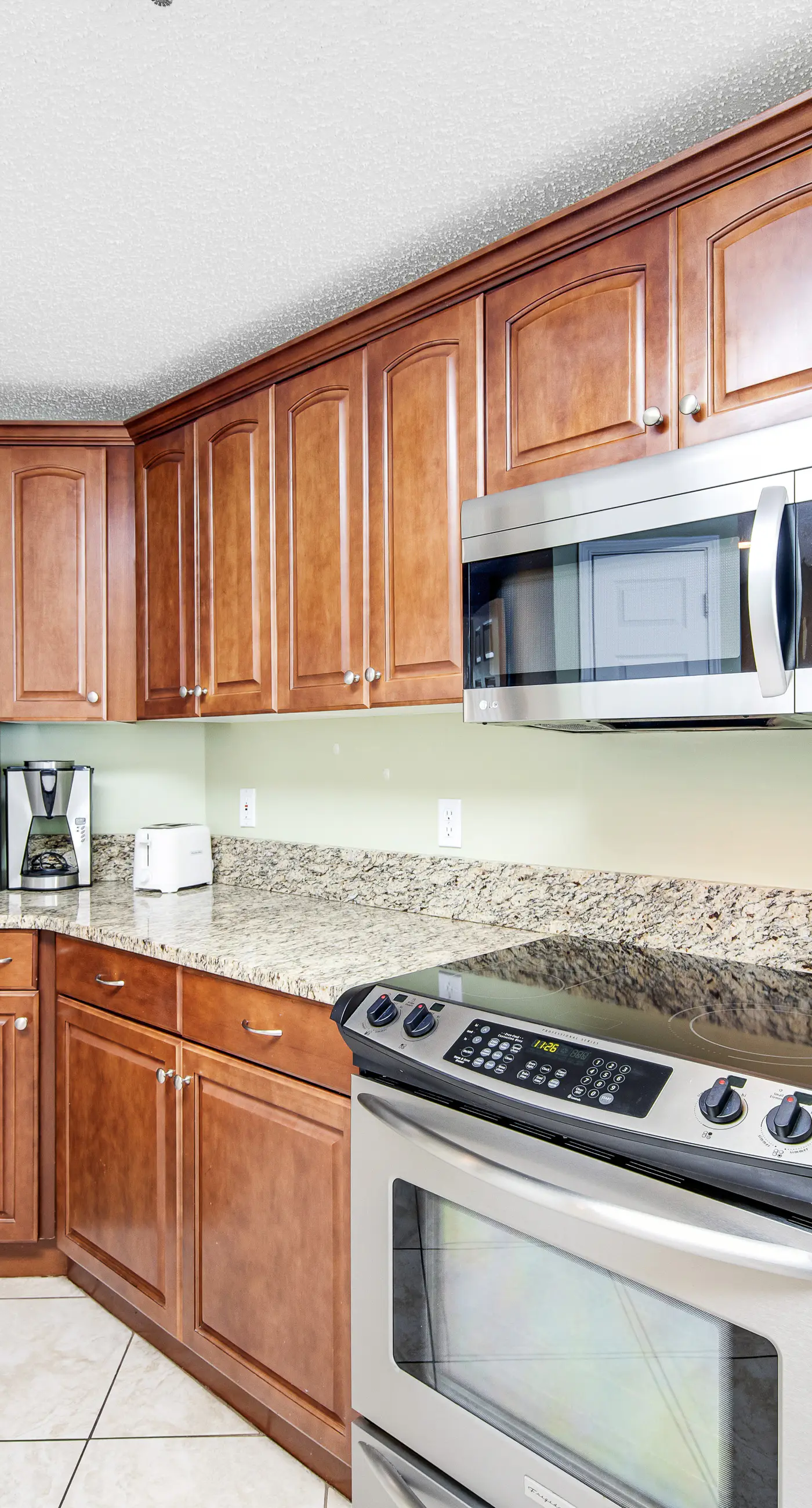 Soothing Gulf-view home with furnished patio, pool, pool spa & gym access