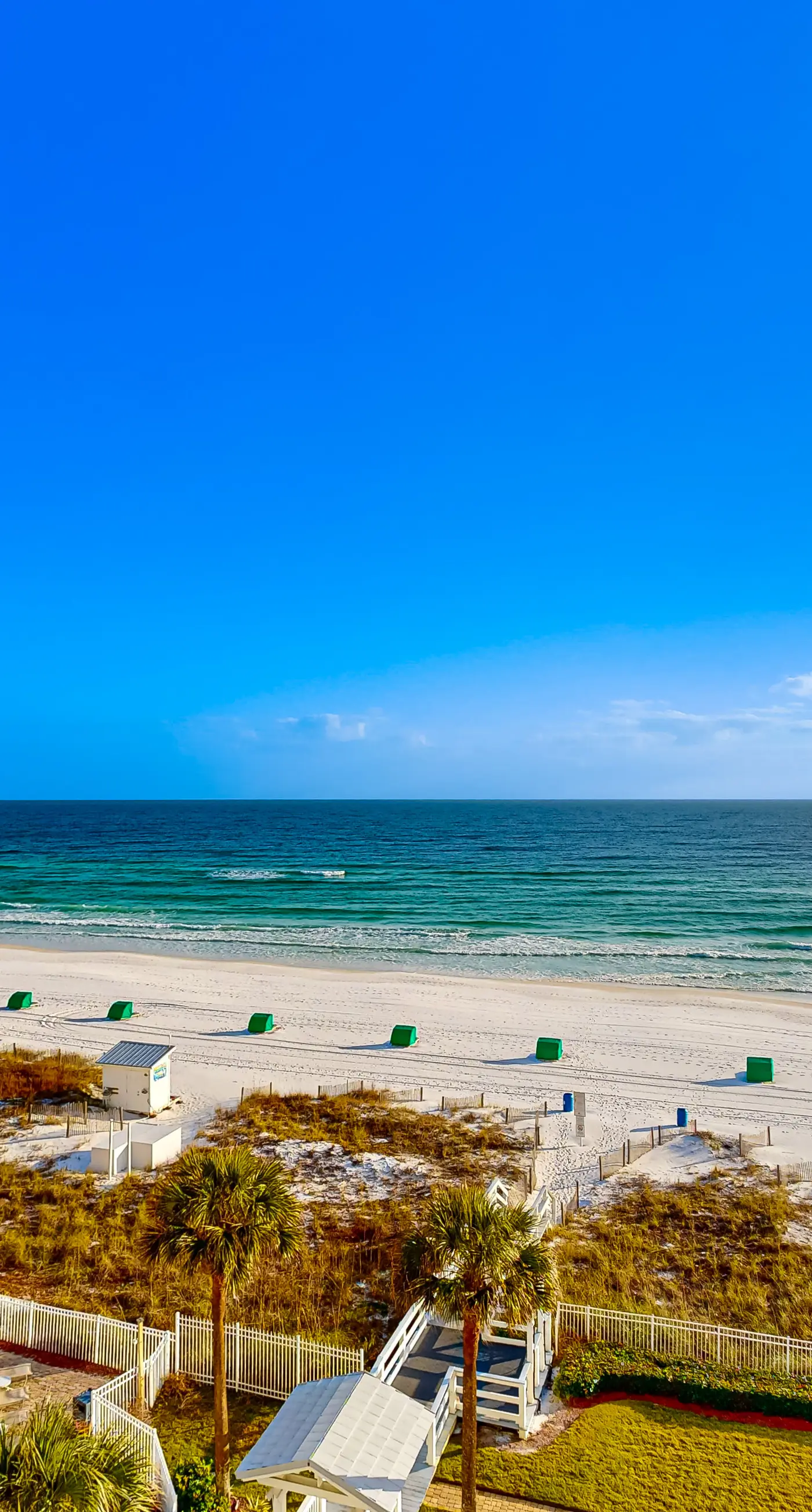 Superb Gulf front condo with pool, pool spa & fitness center access