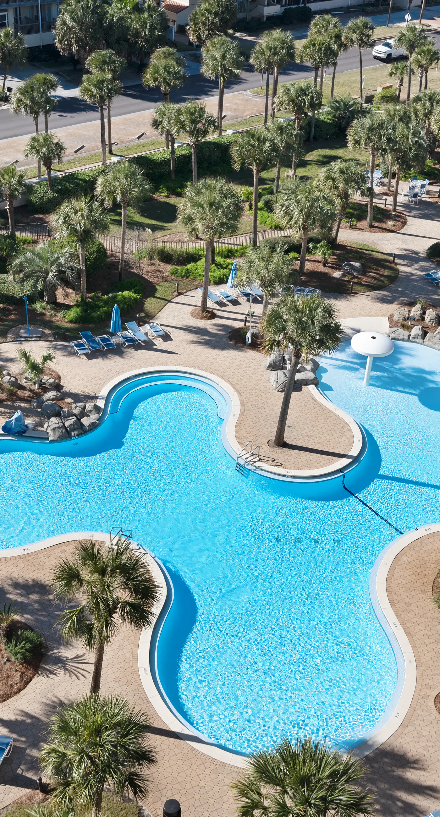 Beach condo with private balcony, gulf views & fitness room