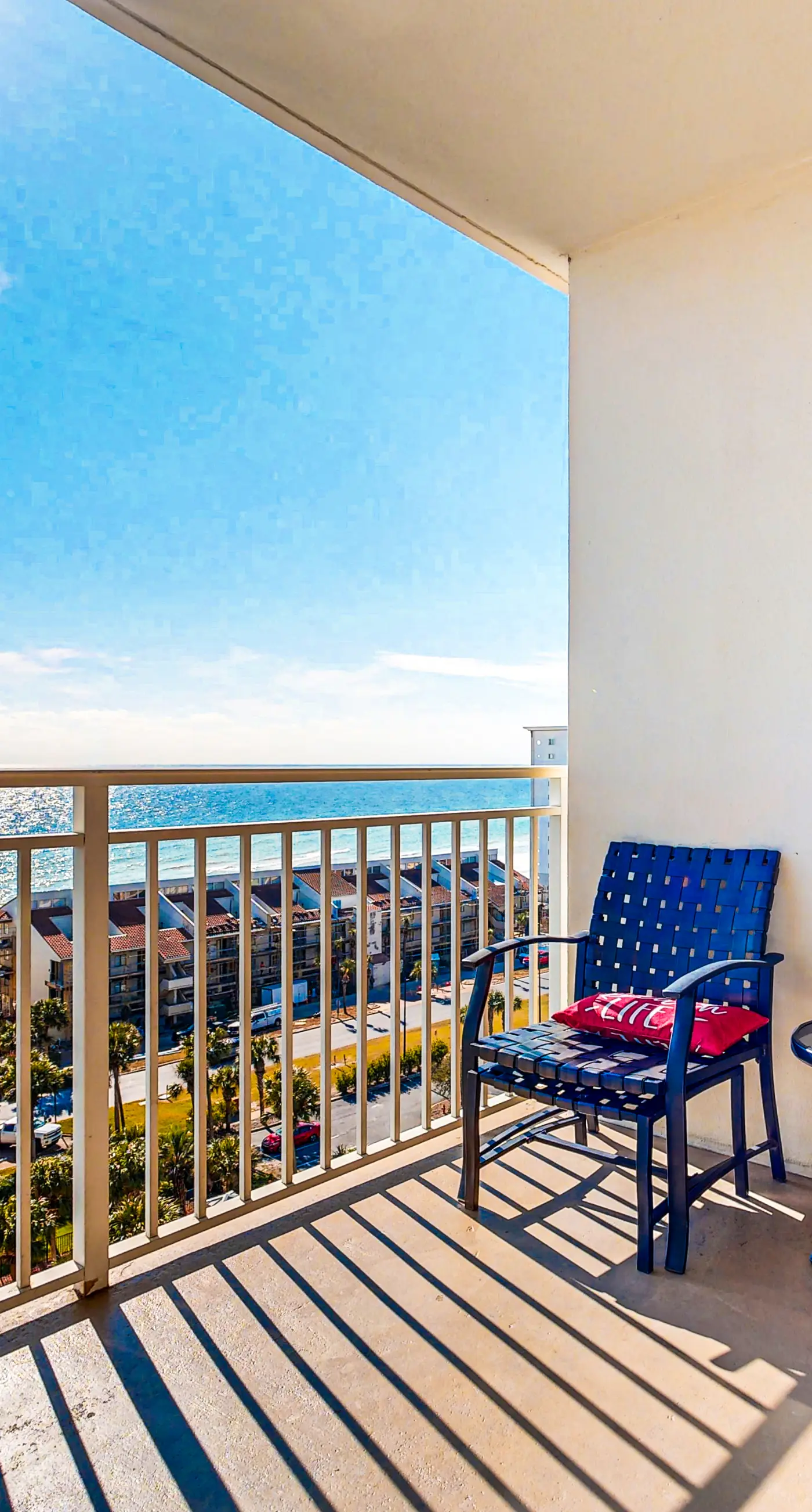 Beachfront Destin home w/ gulf views, private balcony & beach access