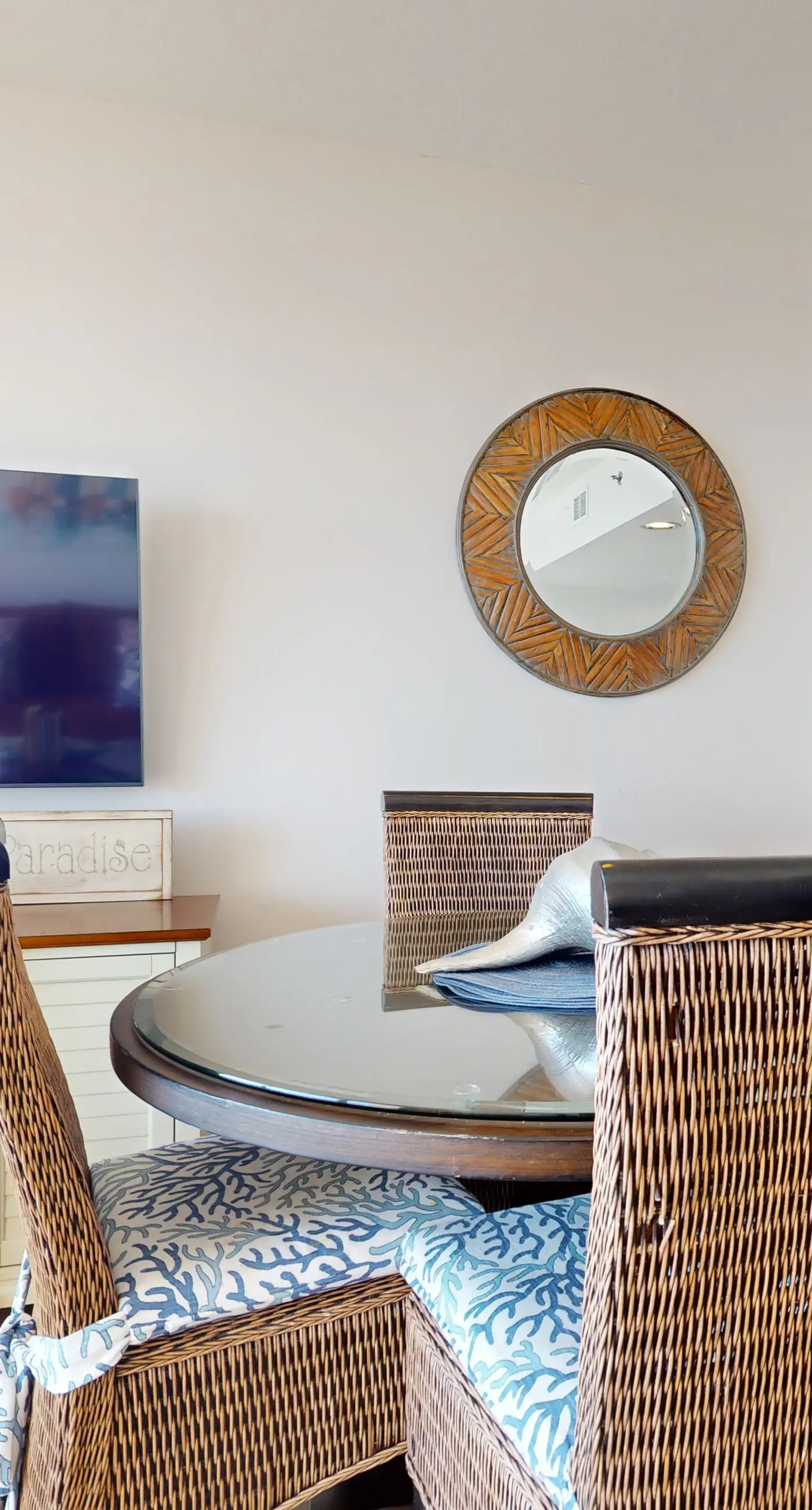 Beachfront Destin home w/ gulf views, private balcony & beach access