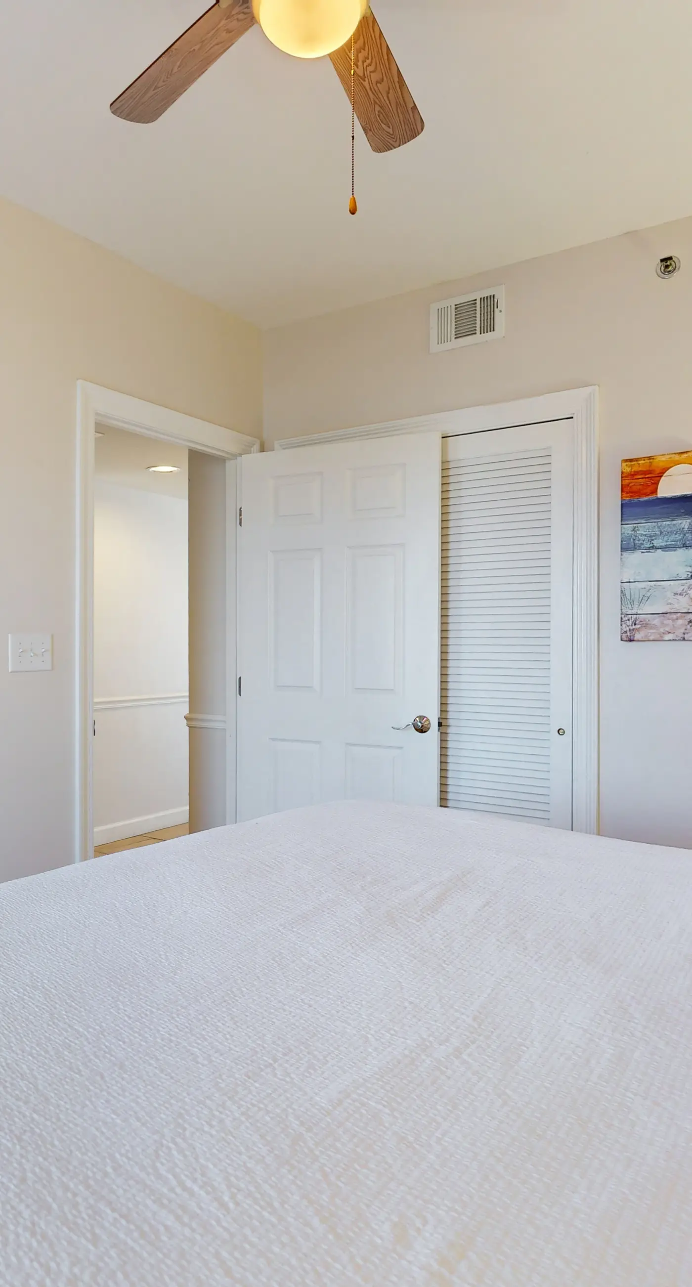 Beachfront Destin home w/ gulf views, private balcony & beach access