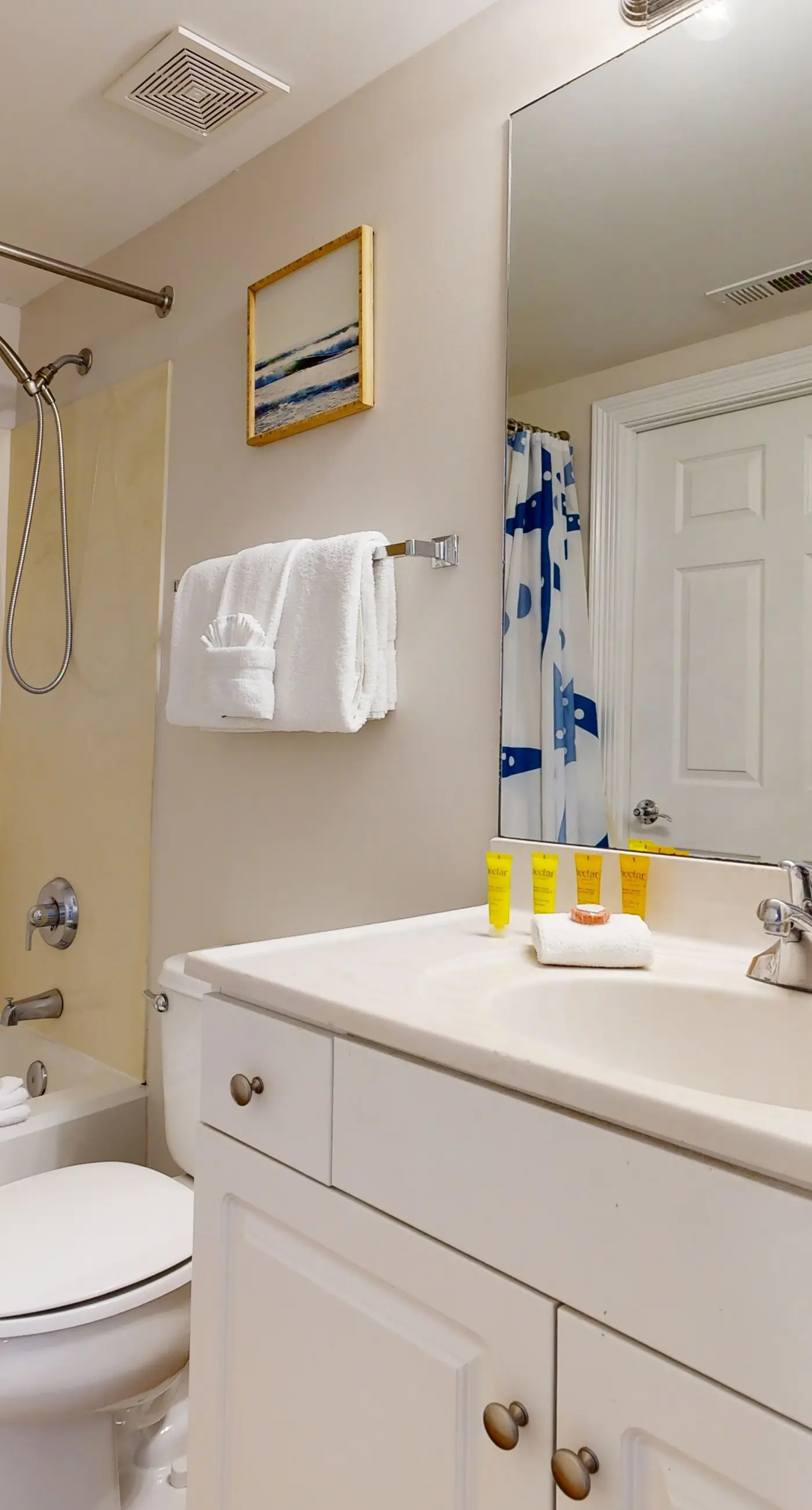 Beachfront Destin home w/ gulf views, private balcony & beach access