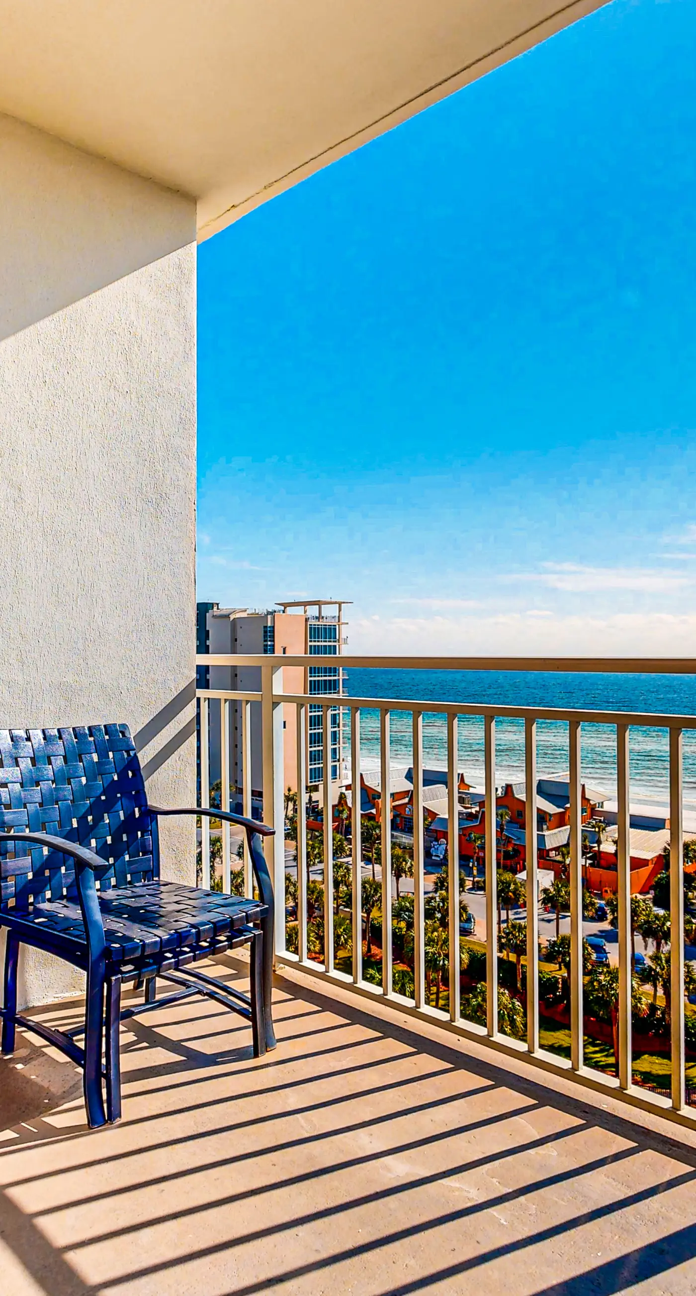 Beachfront Destin home w/ gulf views, private balcony & beach access