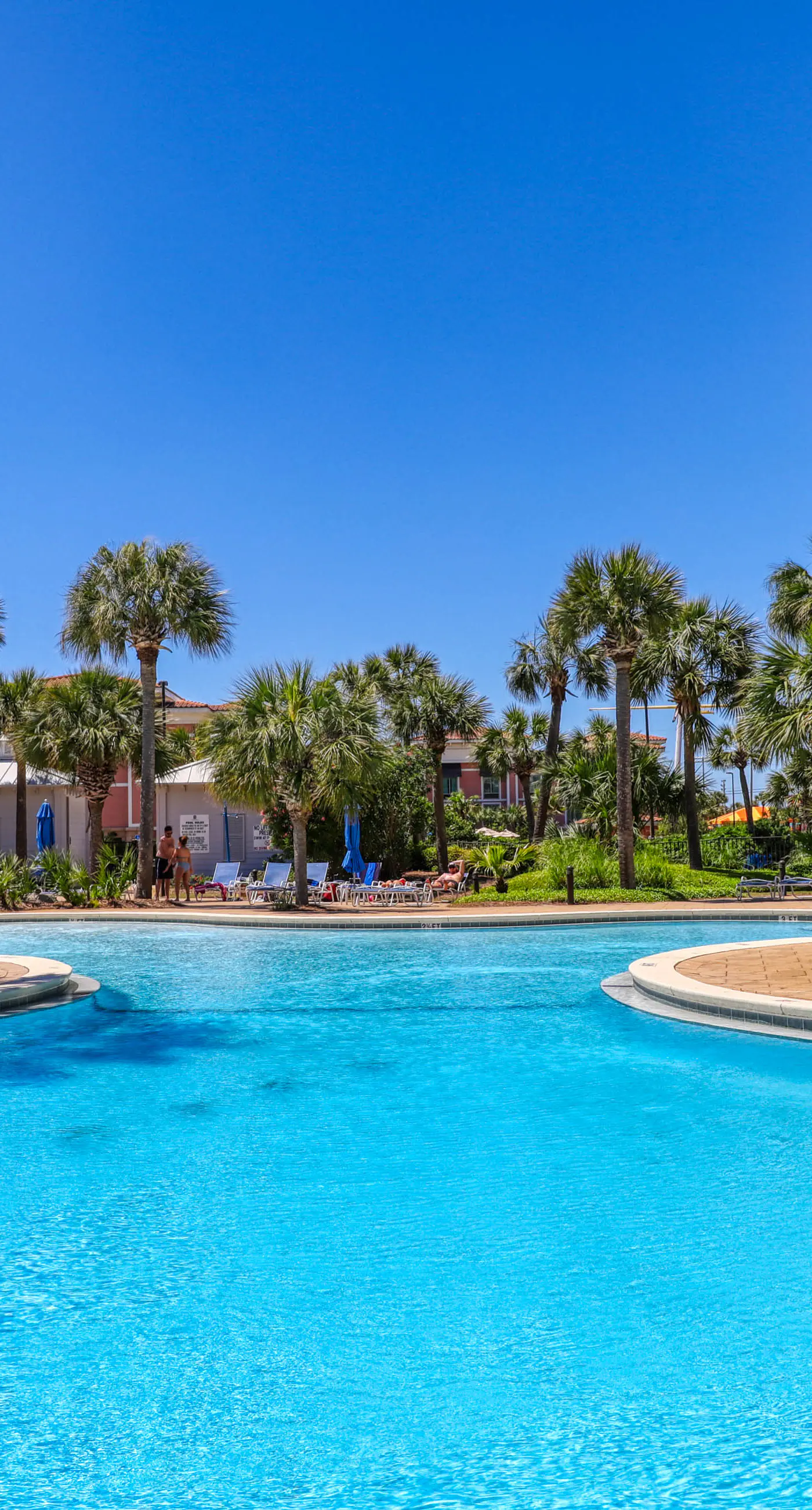 “Captiva” beachfront condo w/ ocean views and pool & fitness center access