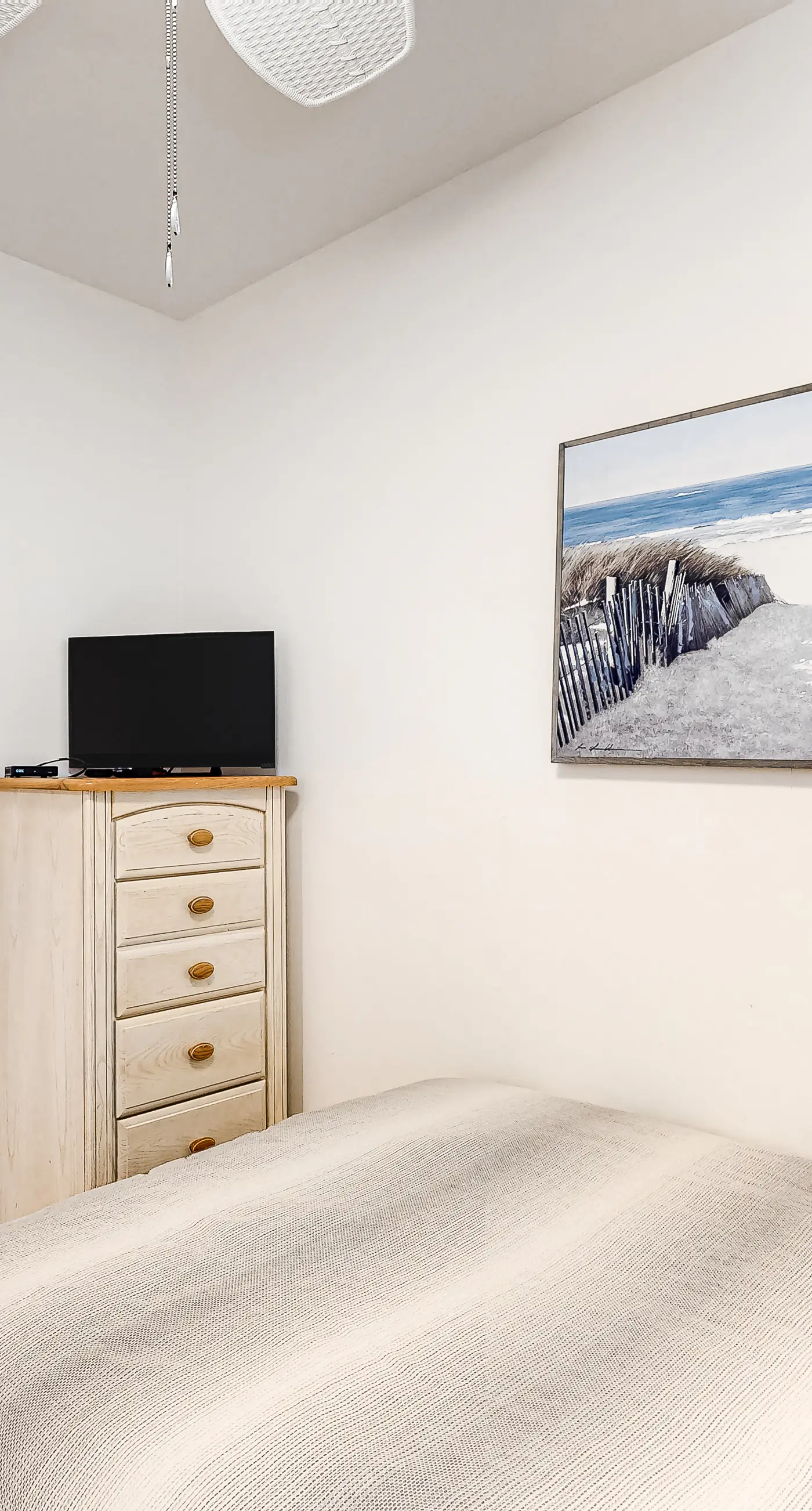 “Captiva” beachfront condo w/ ocean views and pool & fitness center access