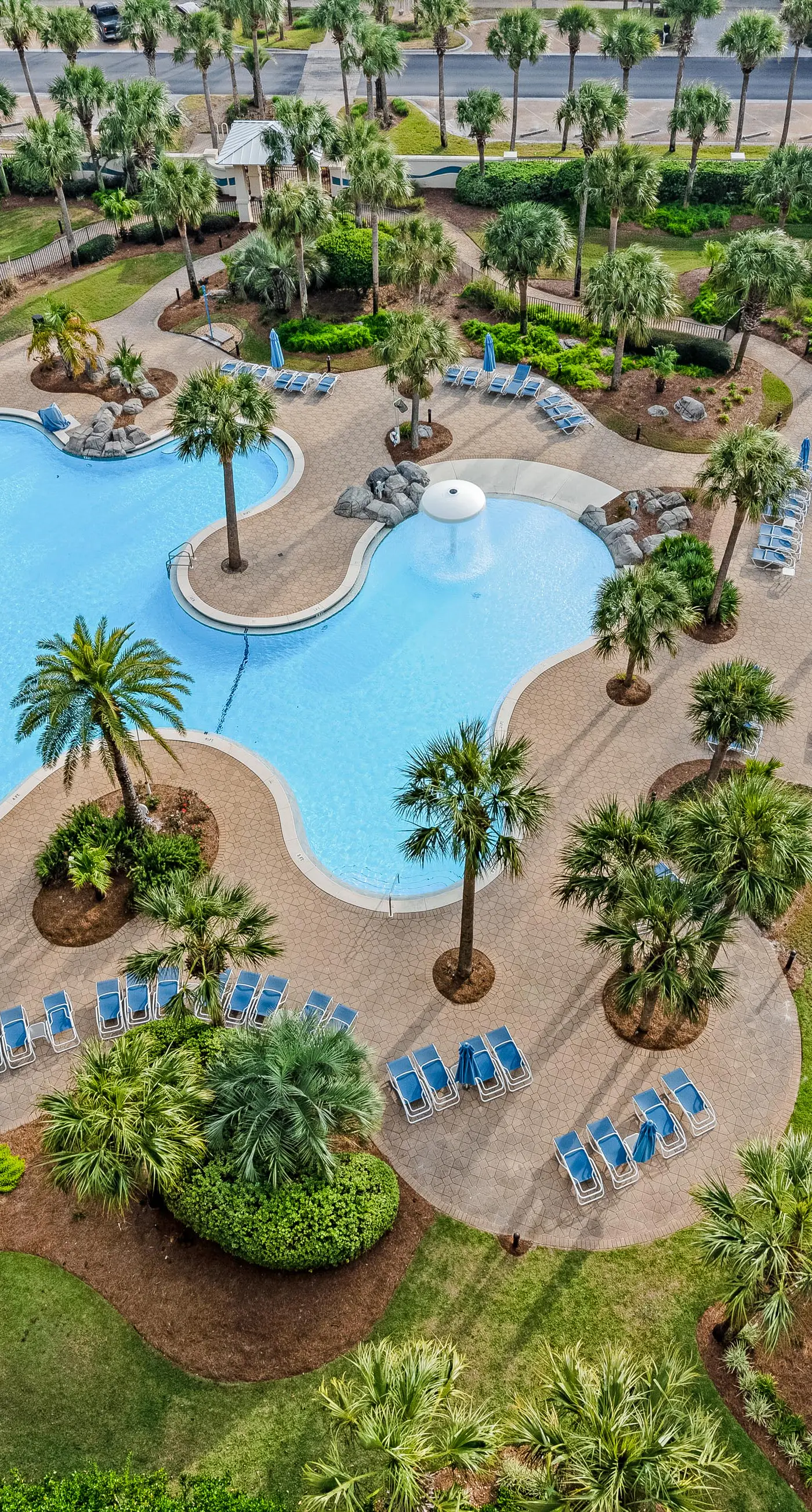 “Captiva” beachfront condo w/ ocean views and pool & fitness center access