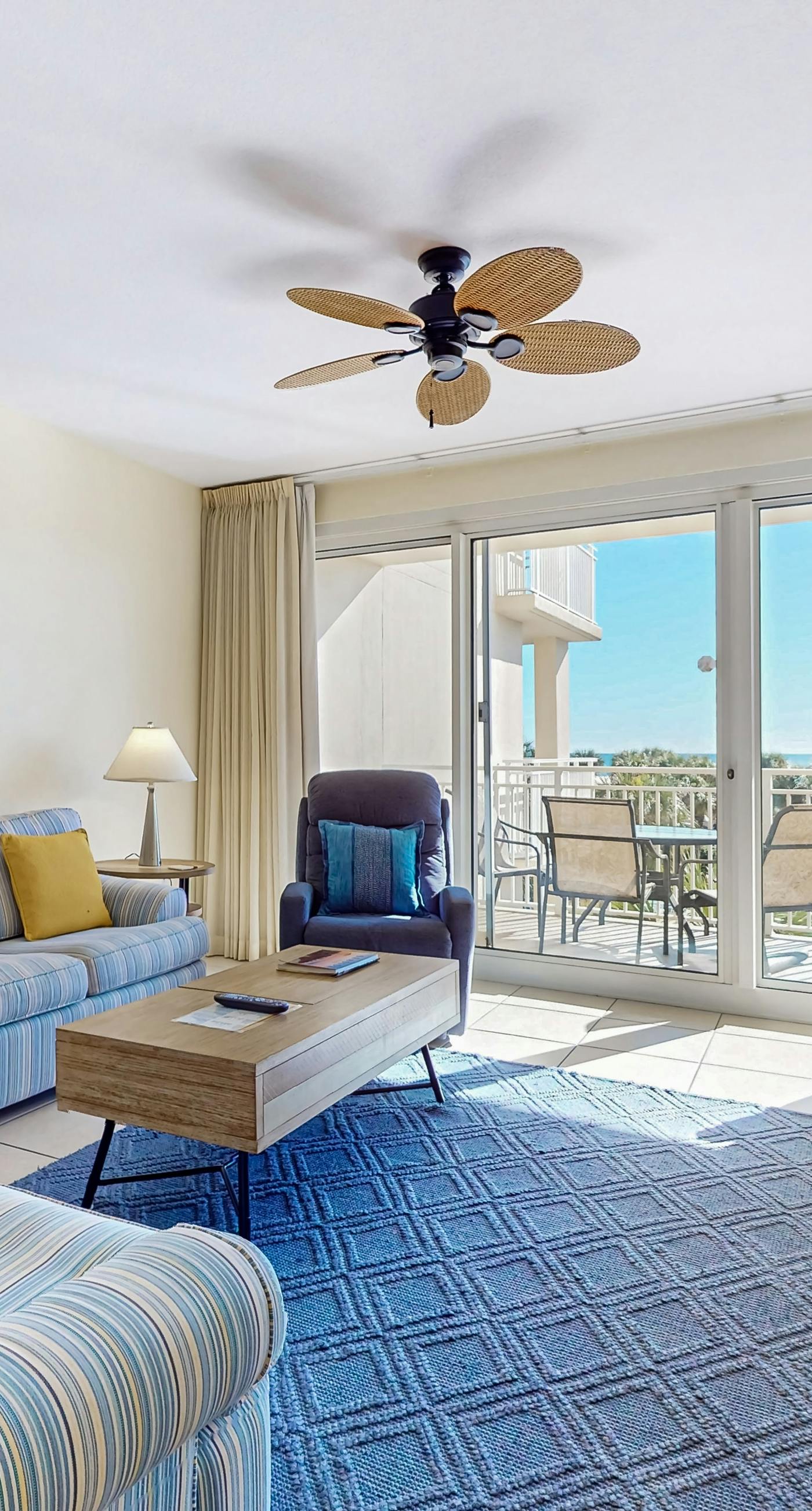 Charming & sleek condo w/incredible water views and shared on-site amenities