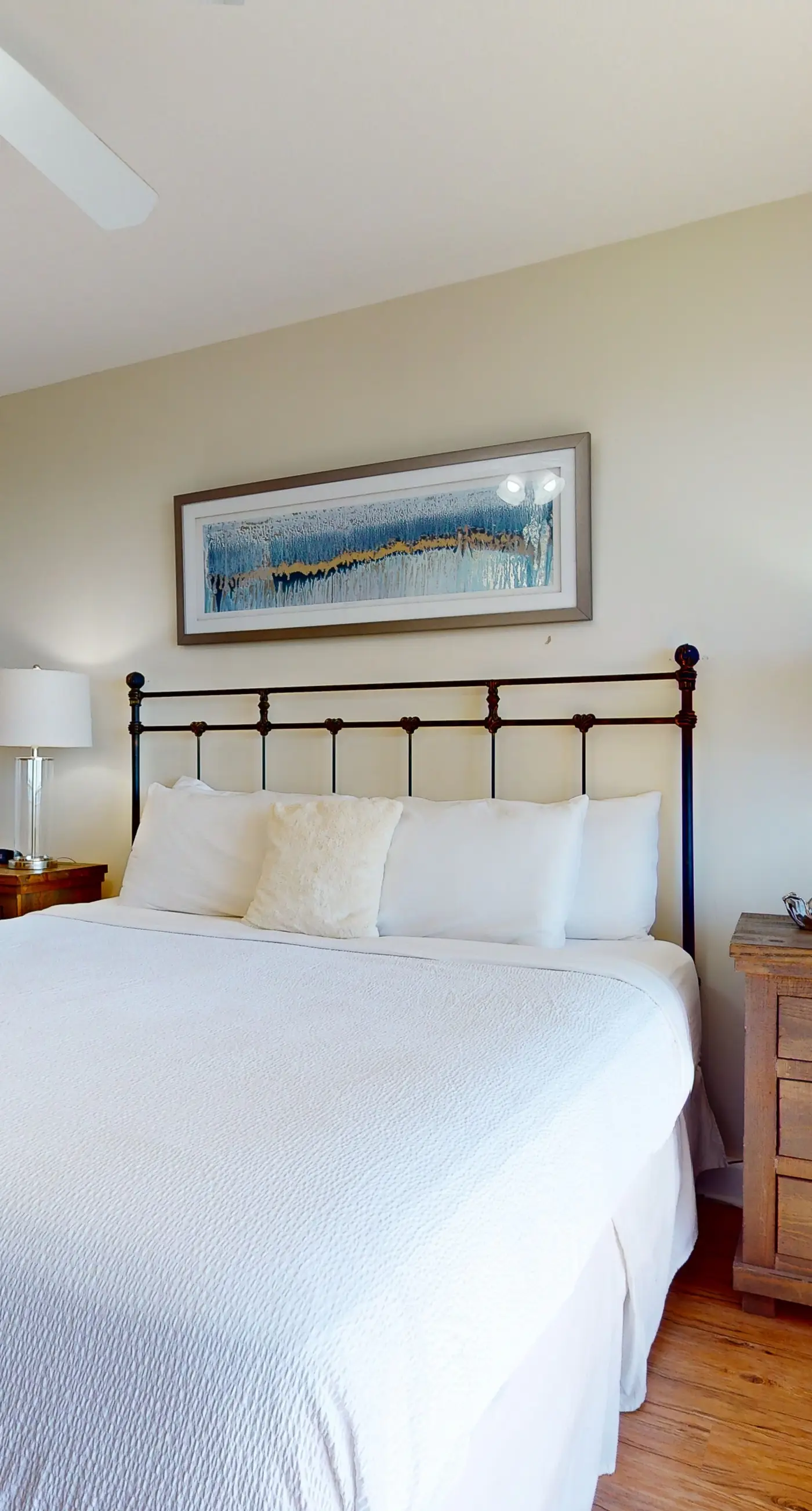 Magnificent waterfront condo w/private balcony, shared pool, gym, & snack bar