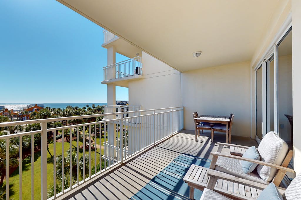 Sterling Shores 403