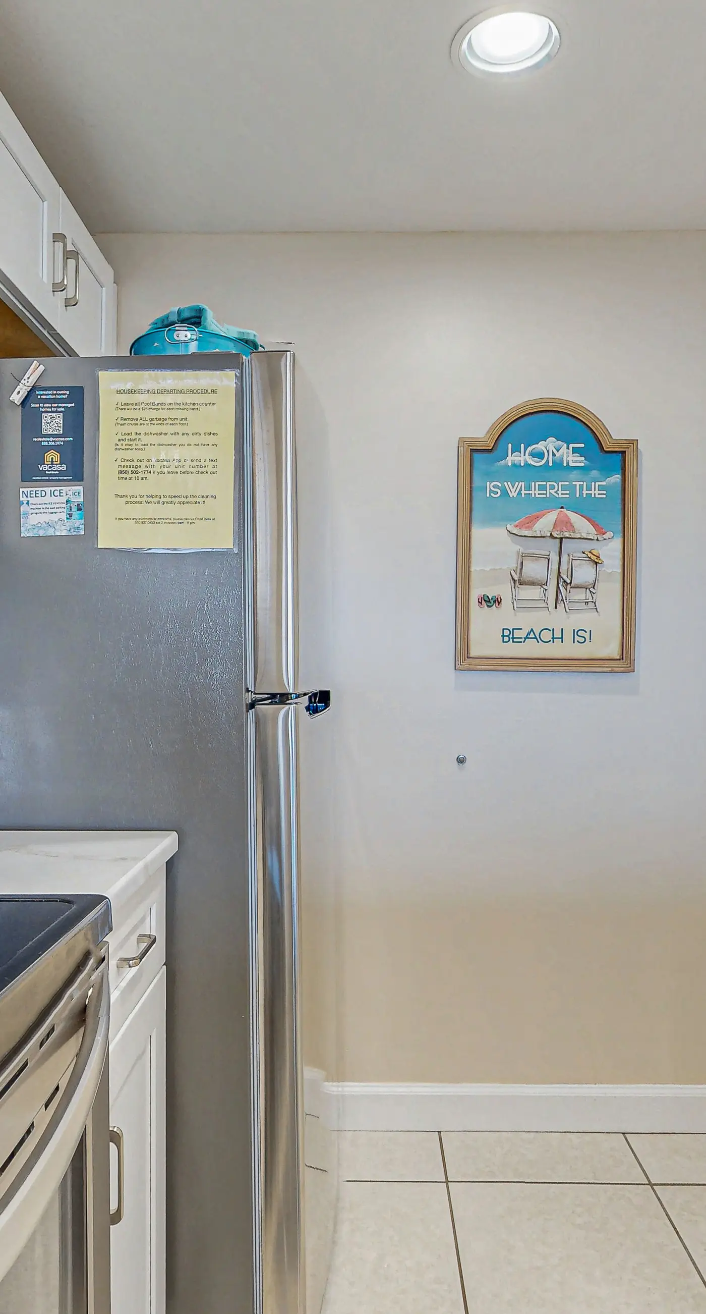 Incredible family-friendly condo w/ swimming pool & furnished balcony