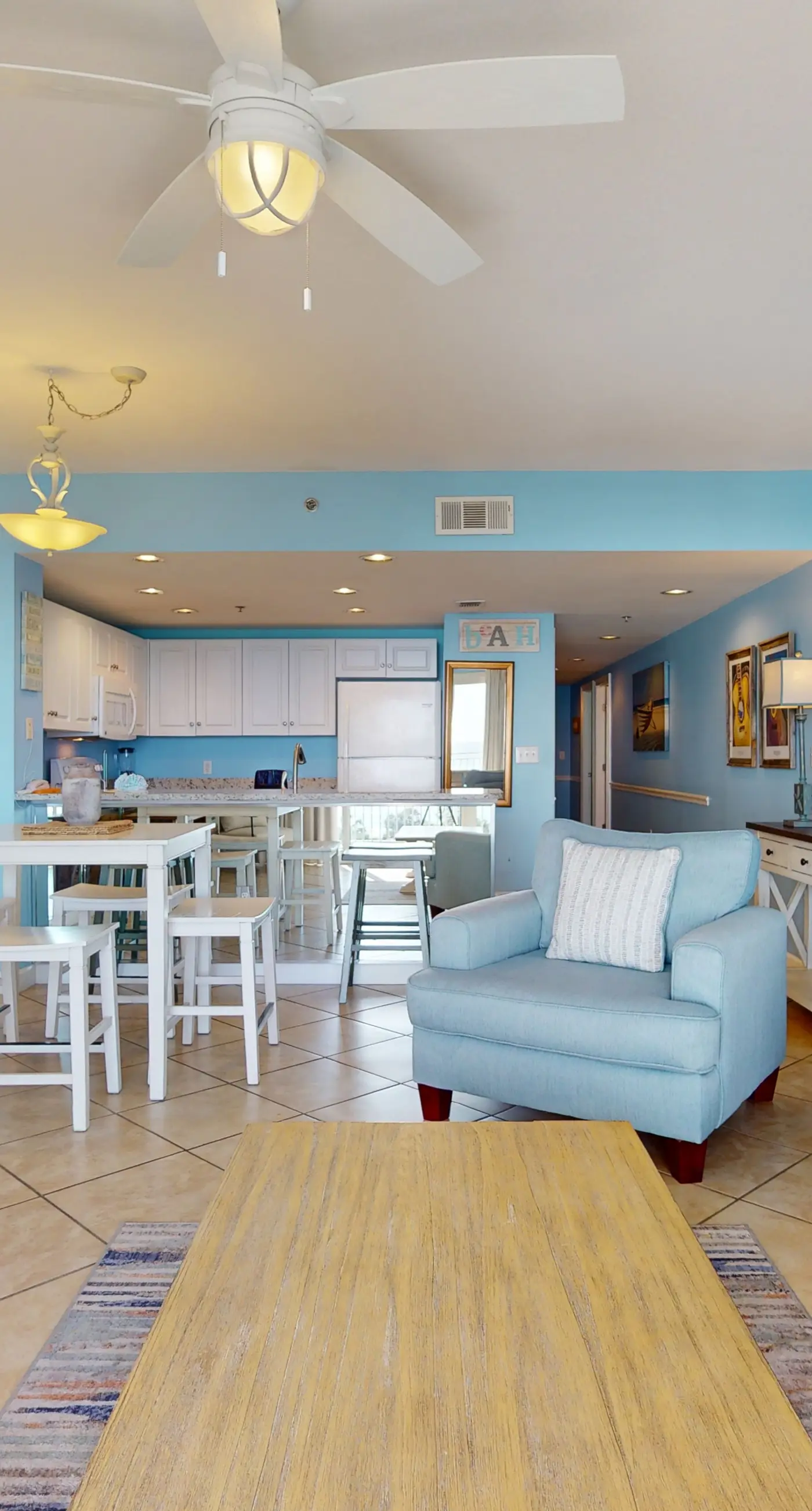 Gulf-view Sterling Shores condo with pool, gym & beach access