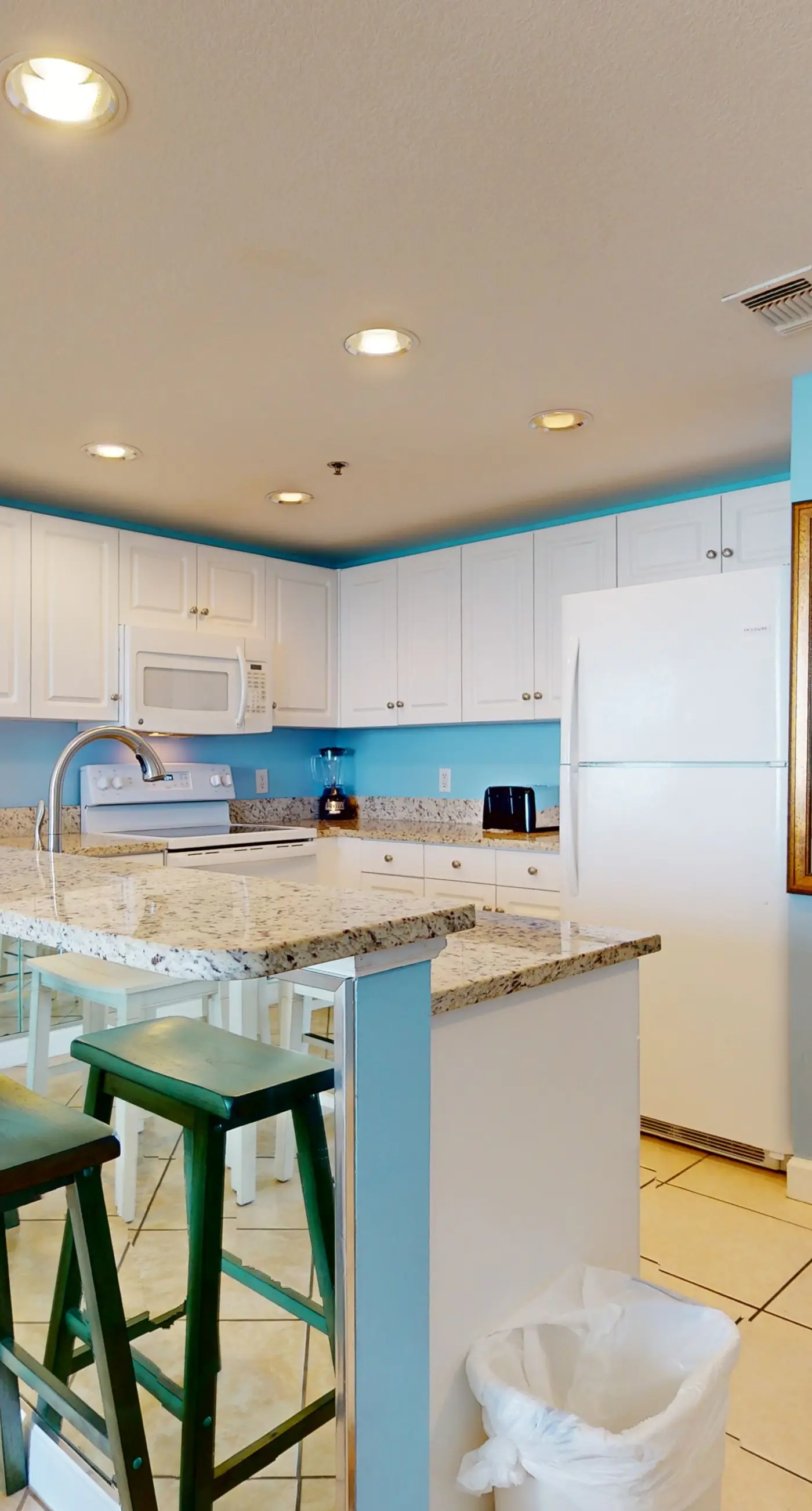 Gulf-view Sterling Shores condo with pool, gym & beach access