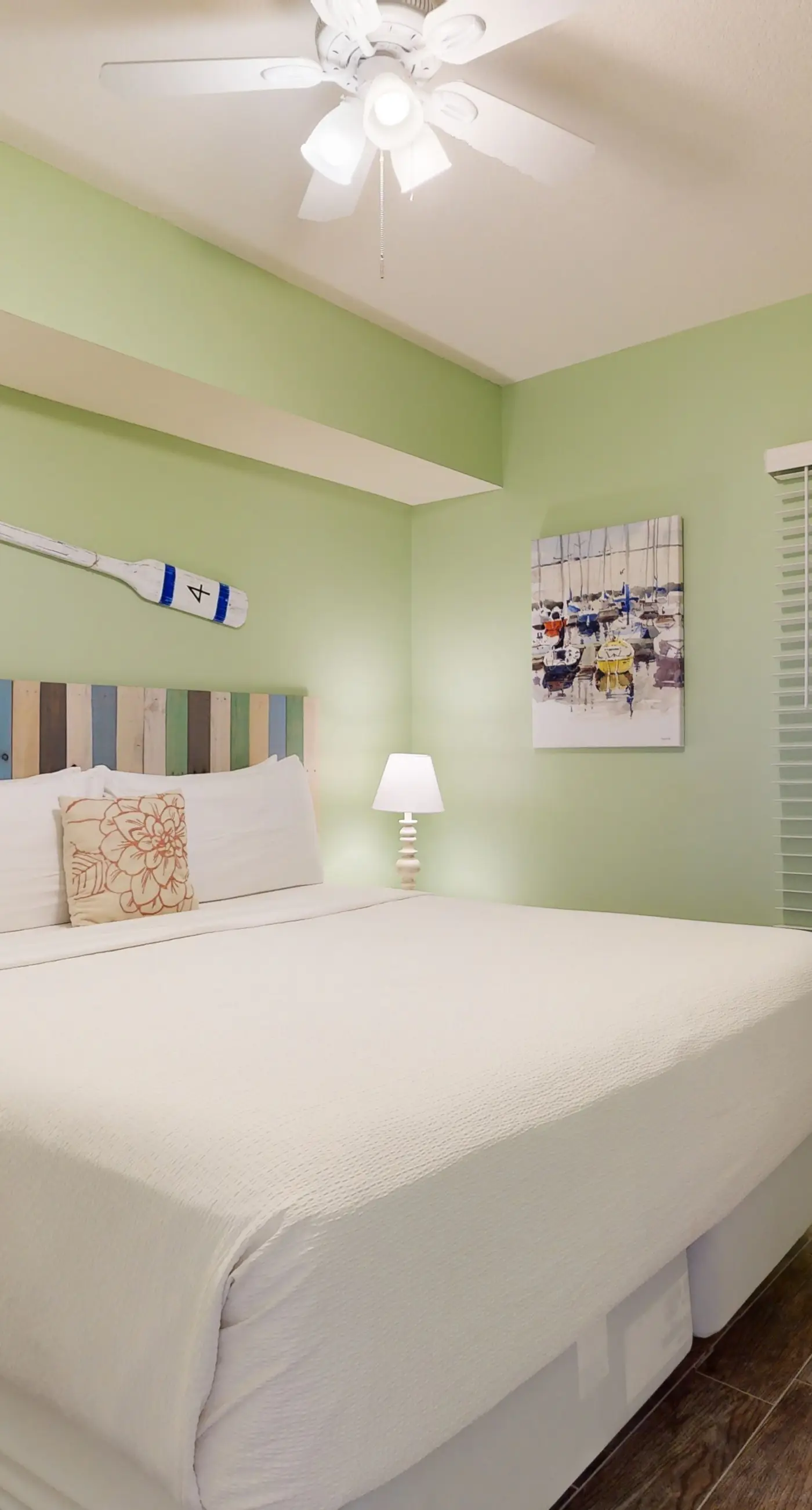 Gulf-view Sterling Shores condo with pool, gym & beach access
