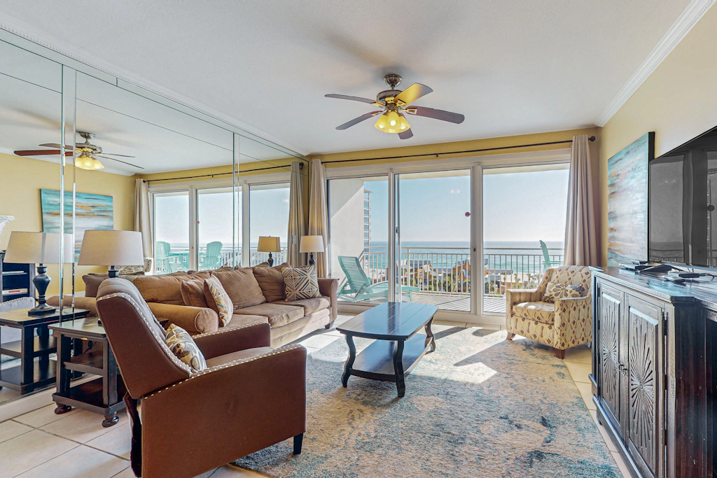 Inviting & sleek condo w/private balcony, shared pool, grill & fitness center