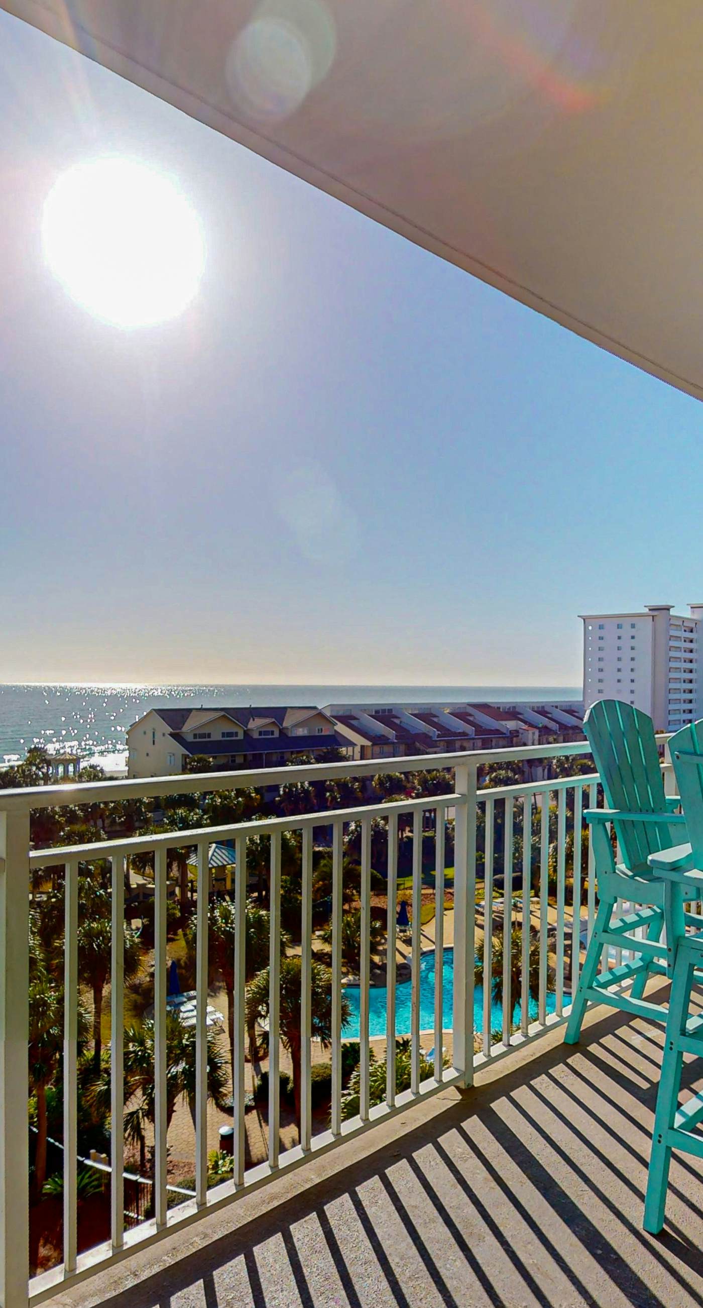 Inviting & sleek condo w private balcony, shared pool, grill & fitness center