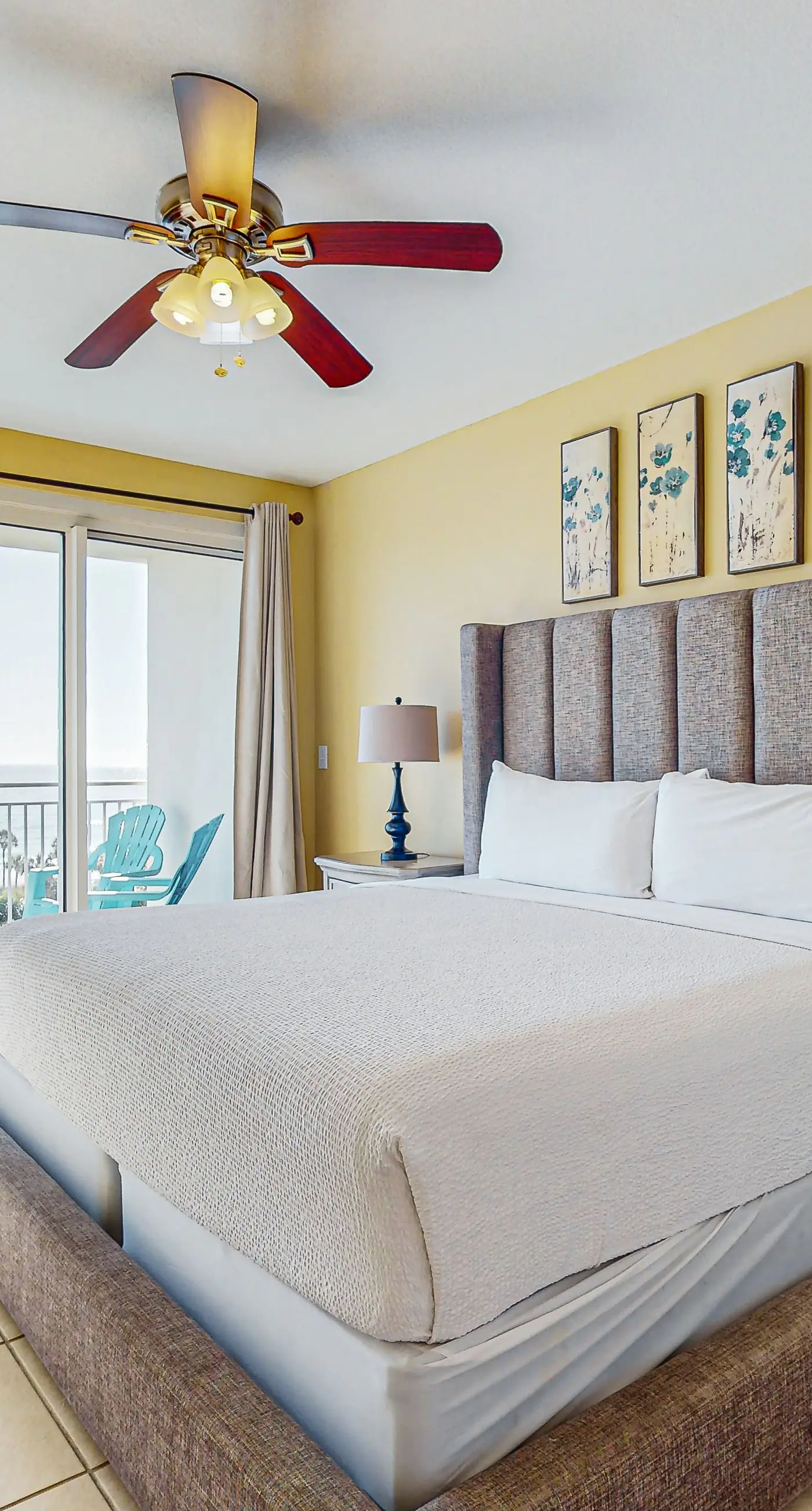 Inviting & sleek condo w/private balcony, shared pool, grill & fitness center