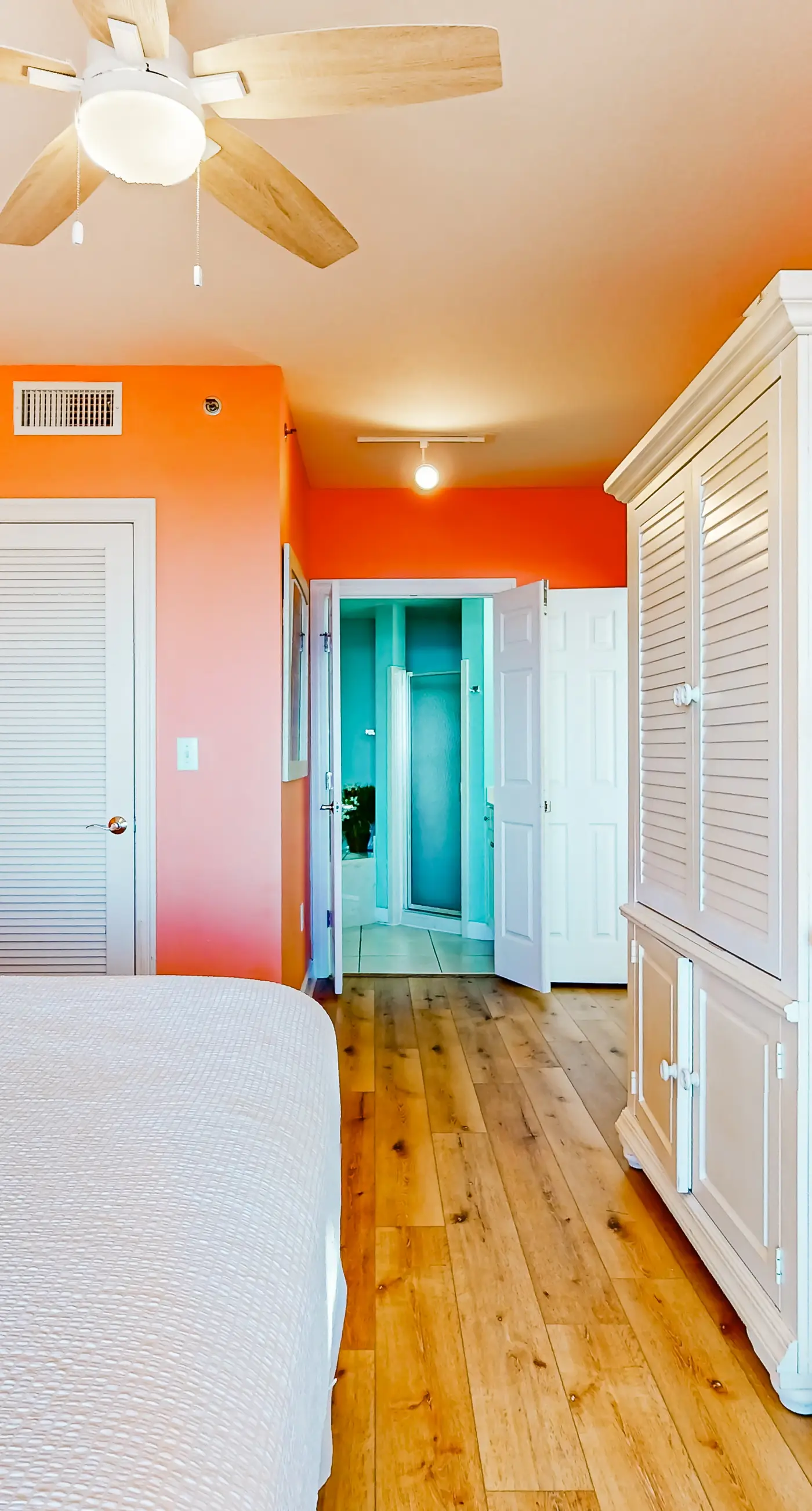 Beachfront condo with access shared on-site amenities & ocean views