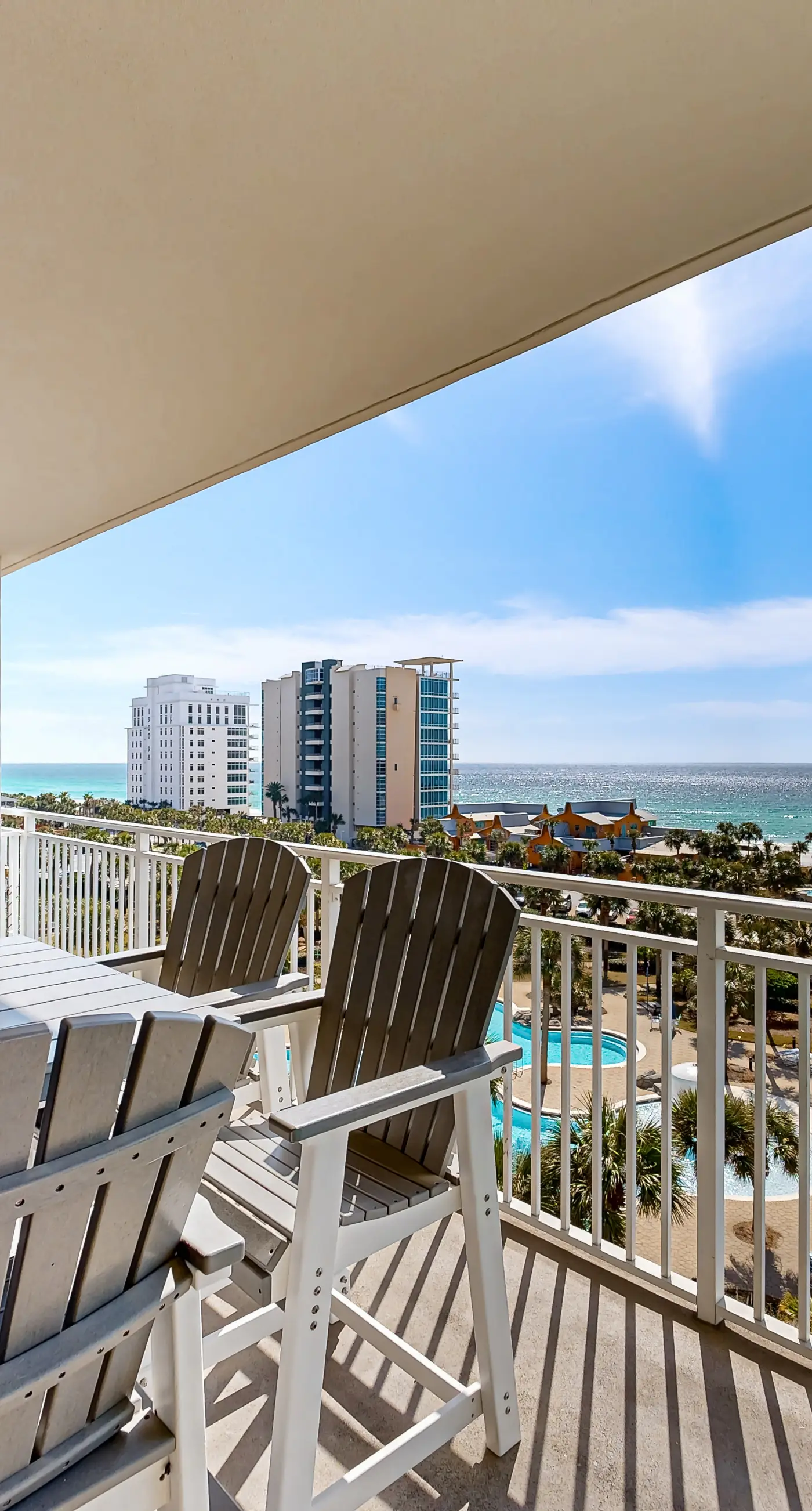 Gorgeous, beachfront condo with view of the gulf plus a pool