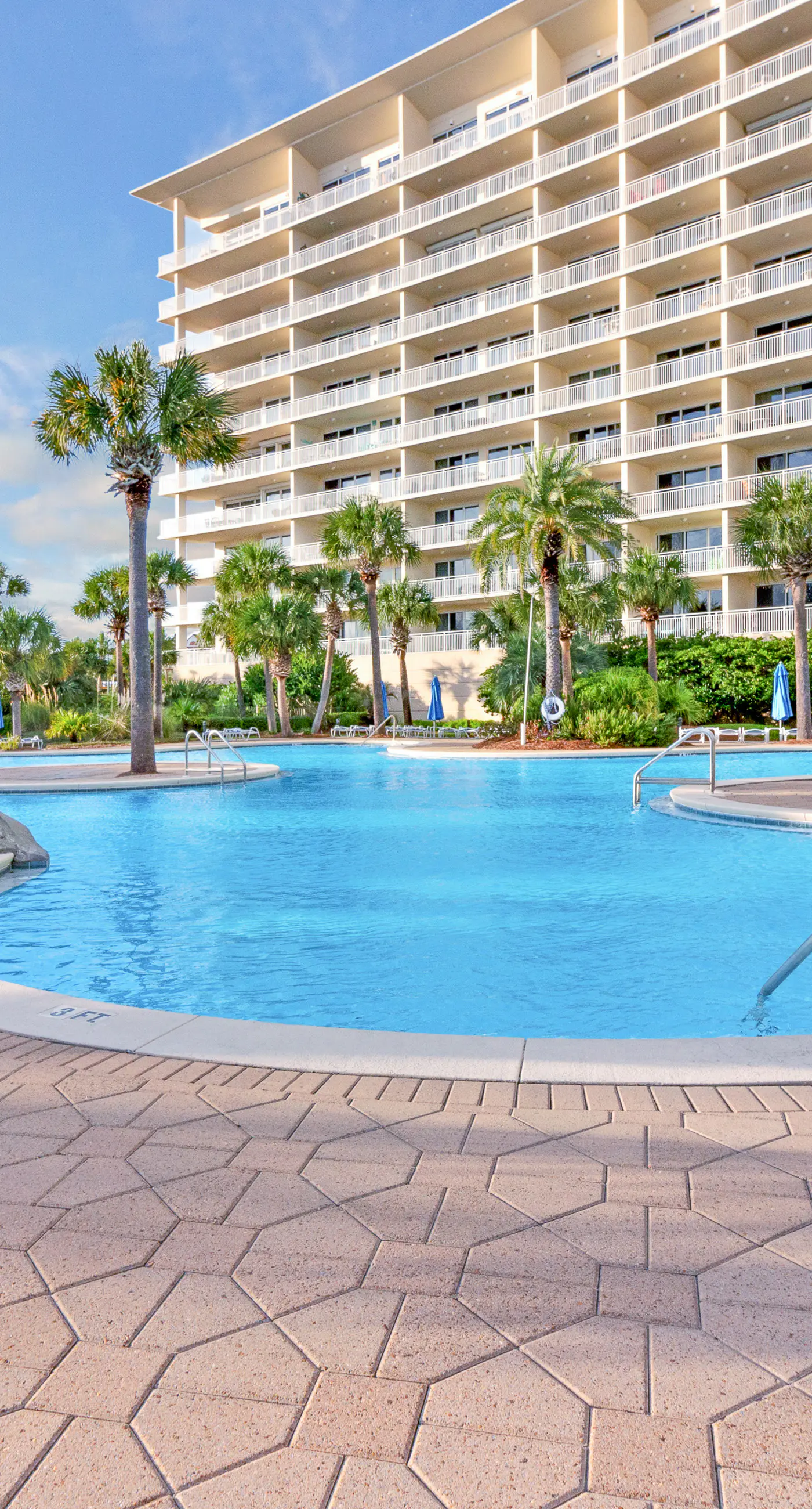 Gorgeous, beachfront condo with view of the gulf plus a pool