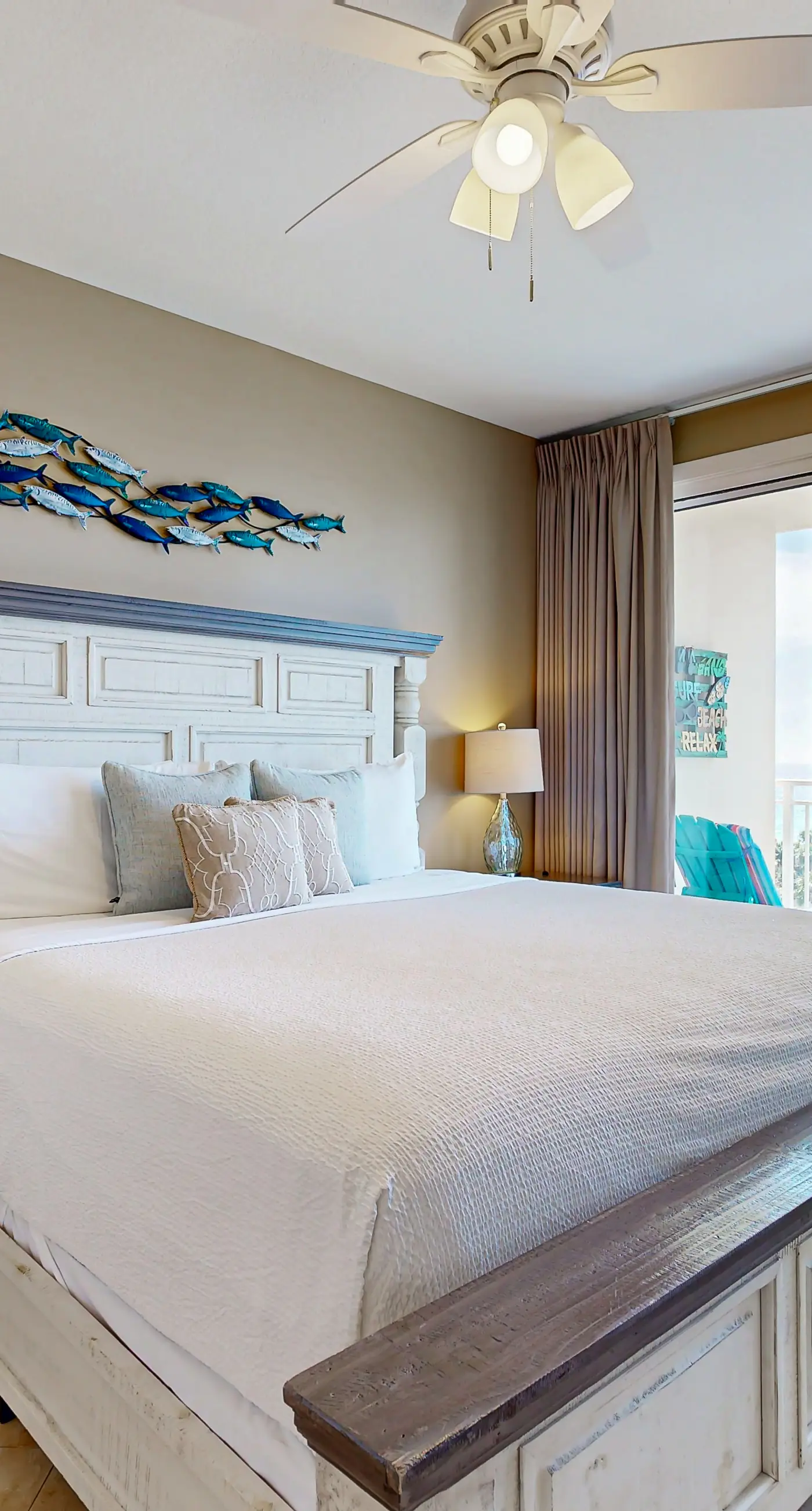 Gorgeous, beachfront condo with view of the gulf plus a pool