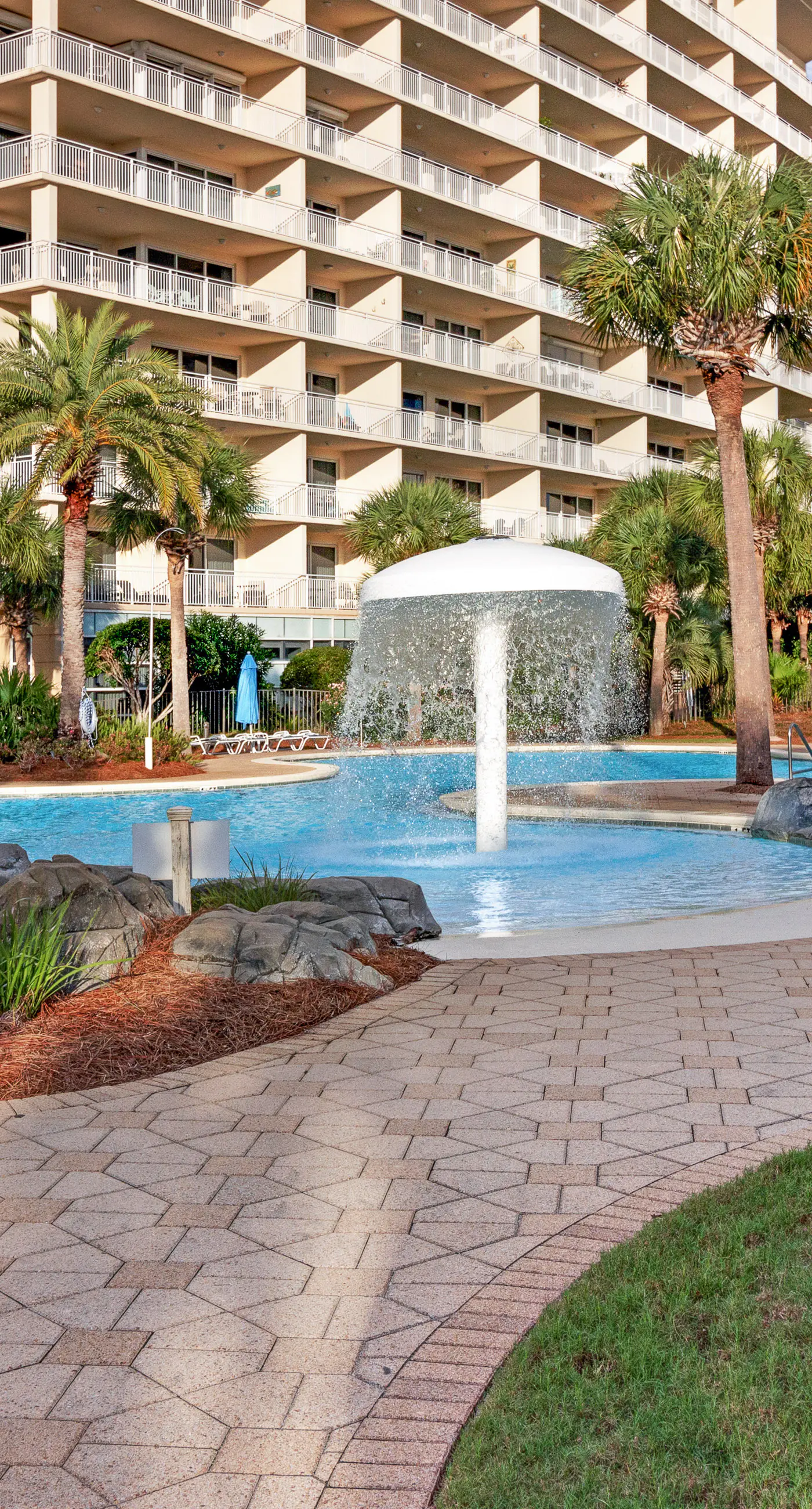 Gorgeous, beachfront condo with view of the gulf plus a pool
