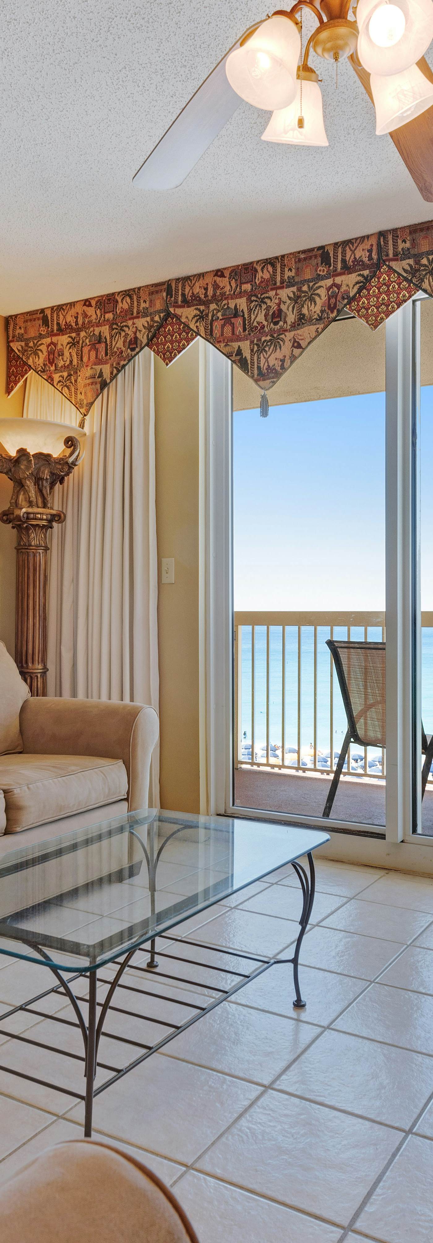 Ocean-view condo with central AC, pool & hot tub access & balcony