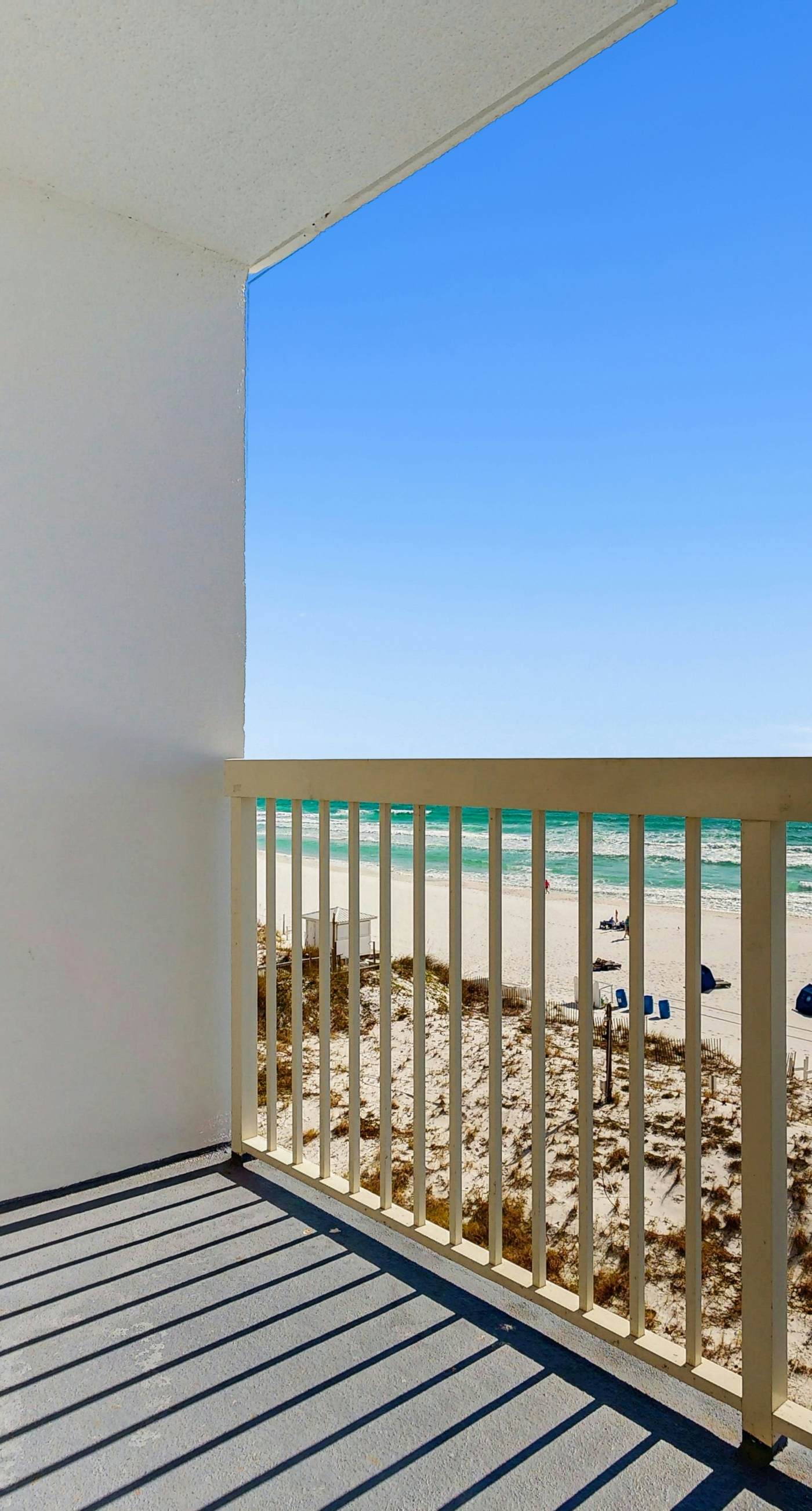 5th-floor condo with patio, pool & ocean views