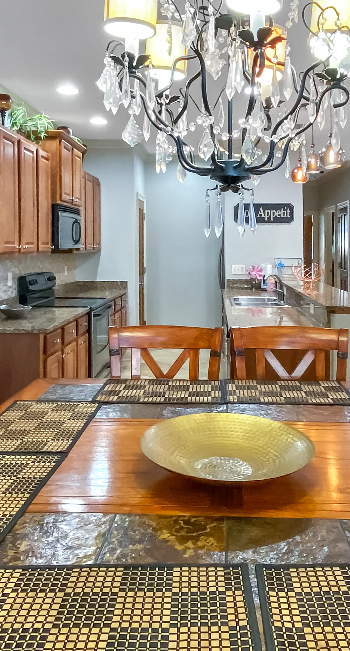 Gorgeous home with resort pool & beach access