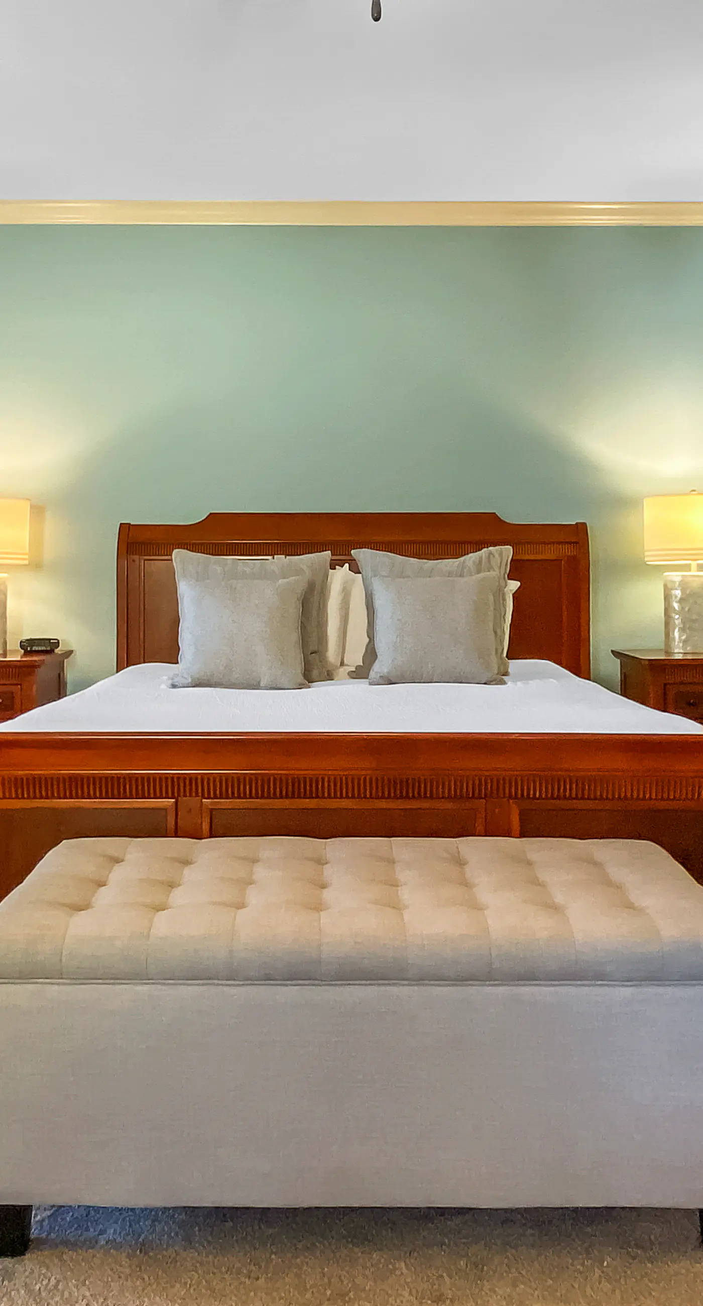 Gorgeous home with resort pool & beach access