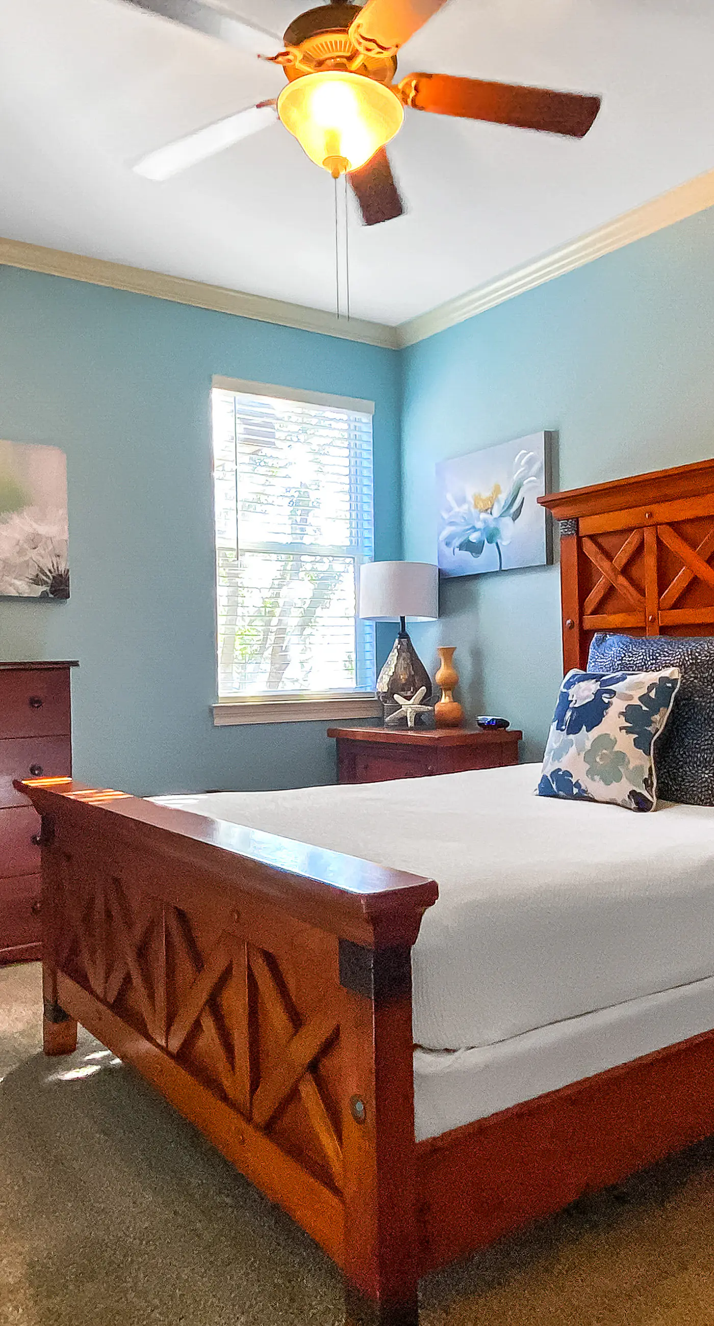 Gorgeous home with resort pool & beach access