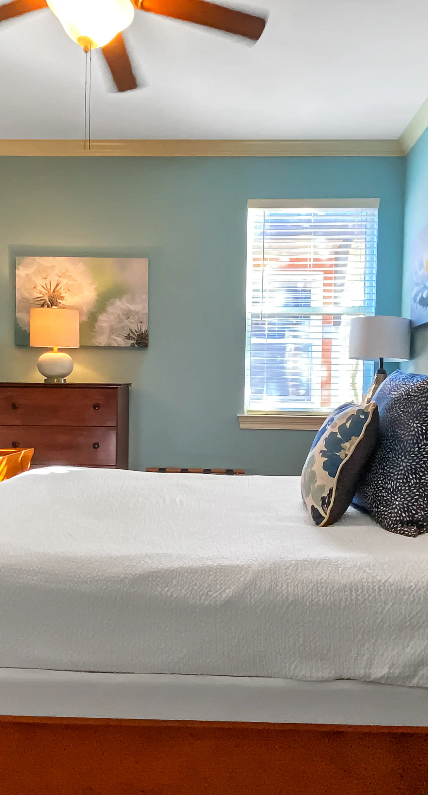 Gorgeous home with resort pool & beach access