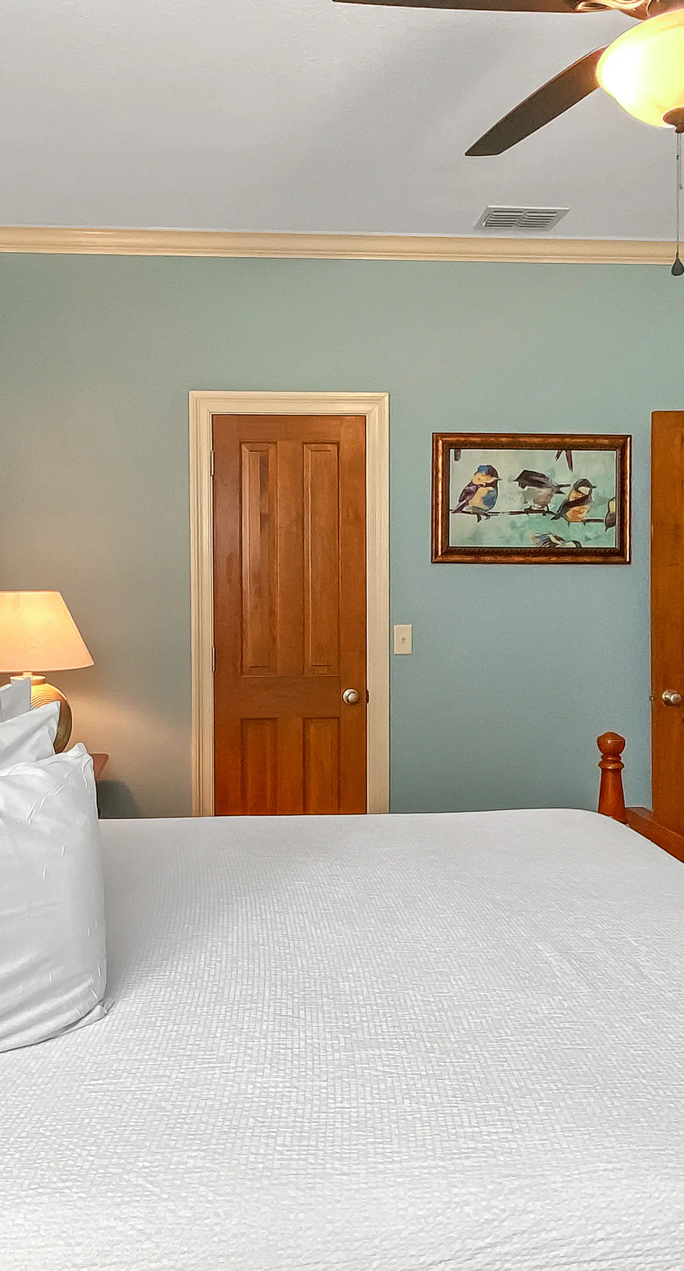 Gorgeous home with resort pool & beach access